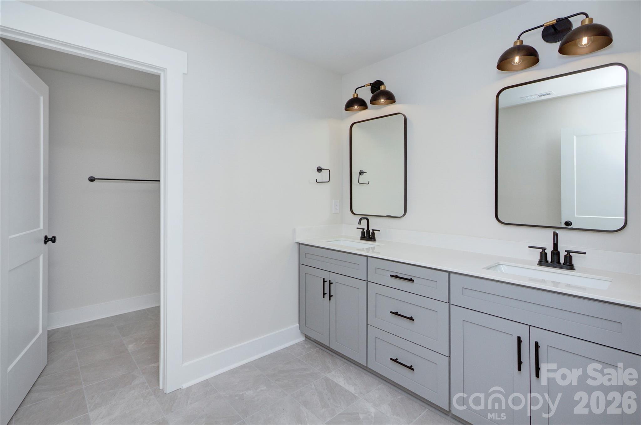 Shared Bathroom - 1033 Harrogate Drive, Bessemer City