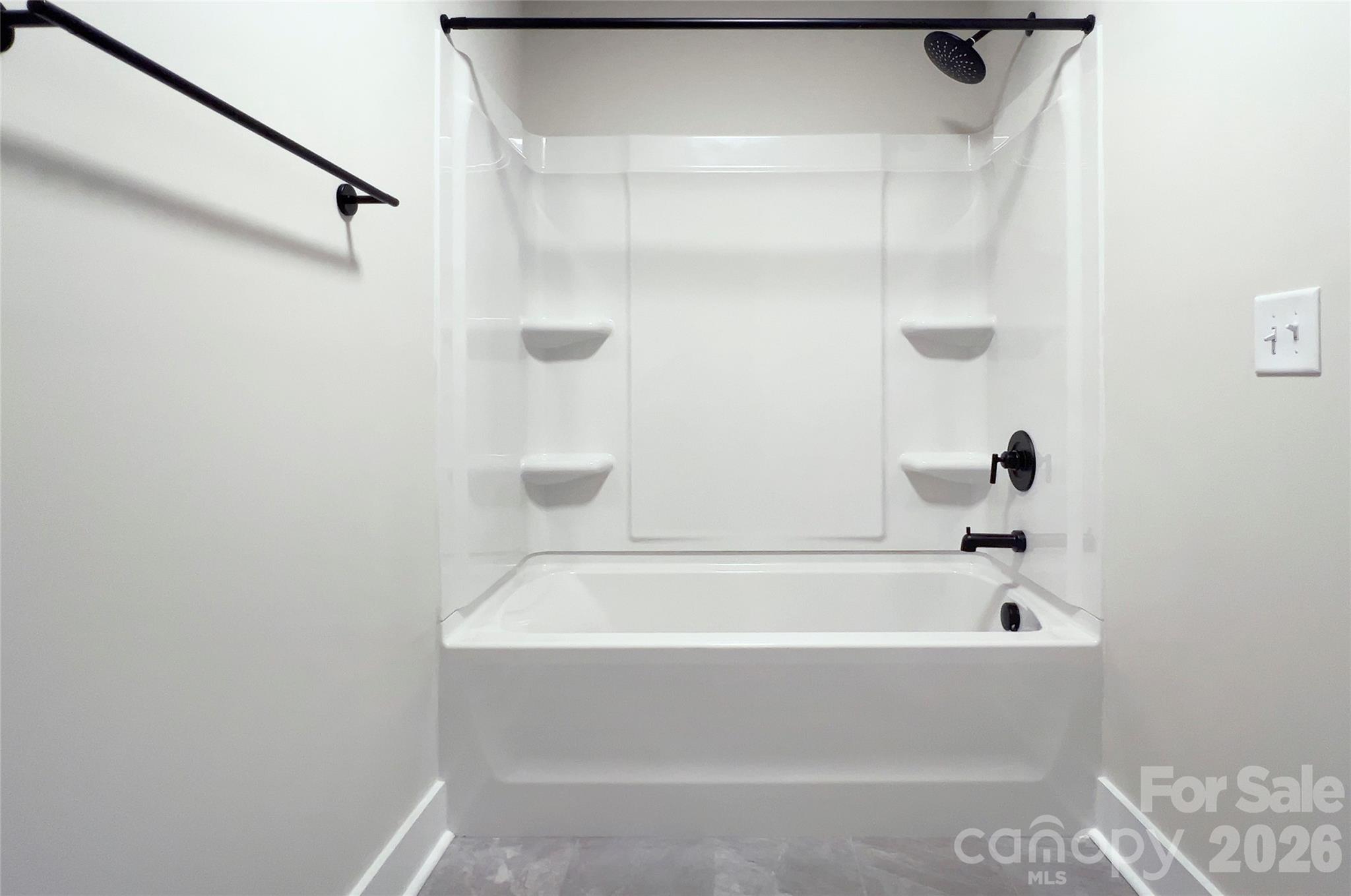 Shared Bathroom - 1033 Harrogate Drive, Bessemer City
