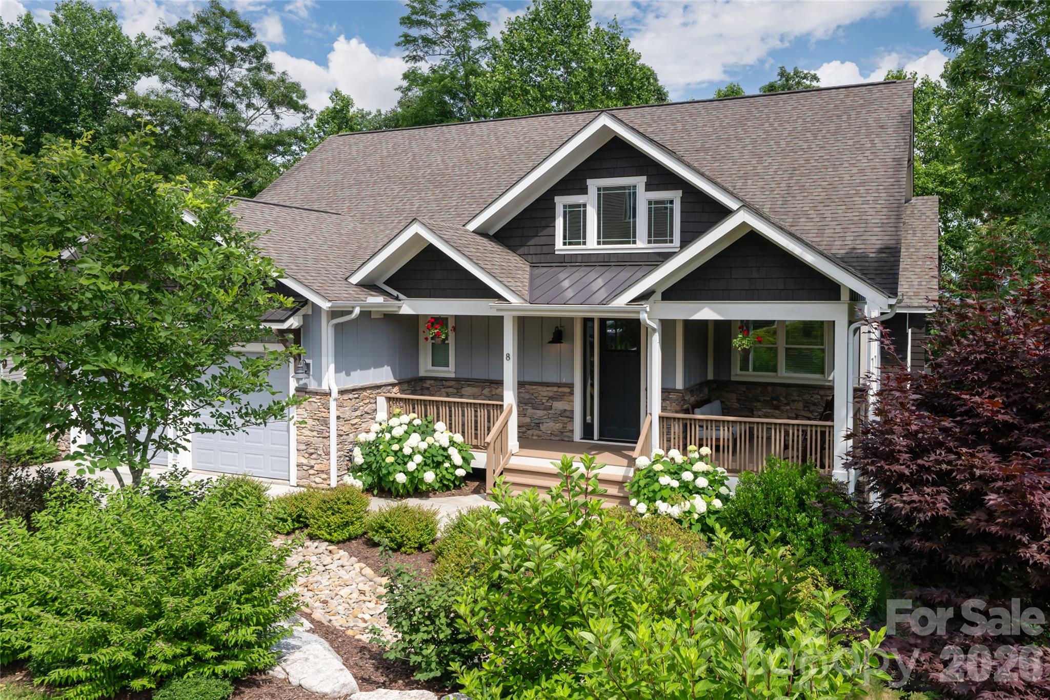 Single Family Residence at 8 Sugarland Ridge Road, Fairview, photo 2 of 28