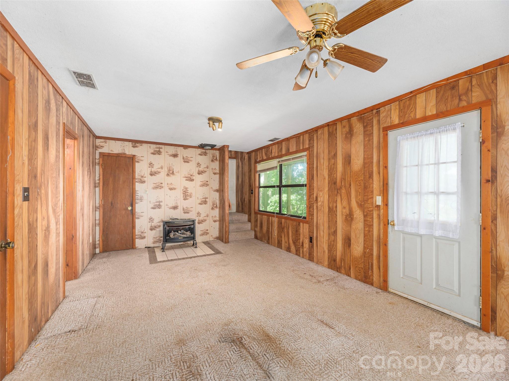 Single Family Residence at 1575 Red Maple Drive, Waynesville, photo 23 of 37