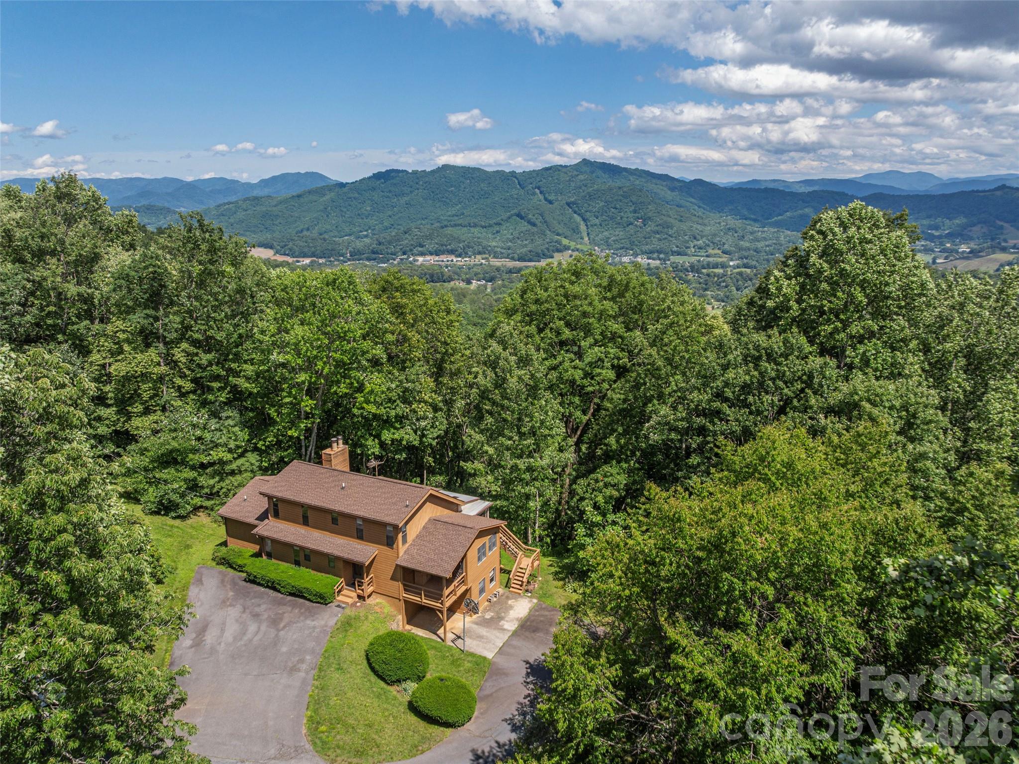 Single Family Residence at 1575 Red Maple Drive, Waynesville, photo 35 of 37