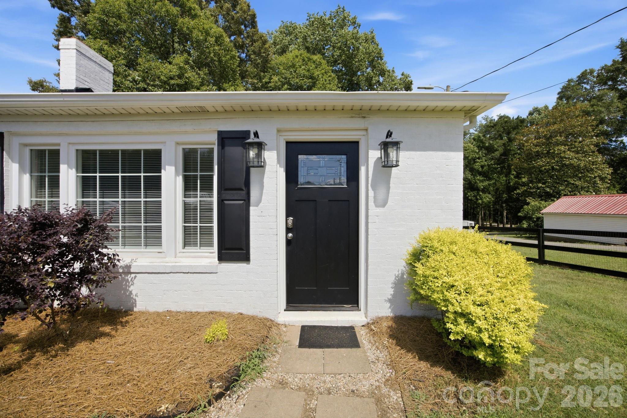 Single Family Residence at 2693 Salem Church Road, Lincolnton, photo 3 of 44