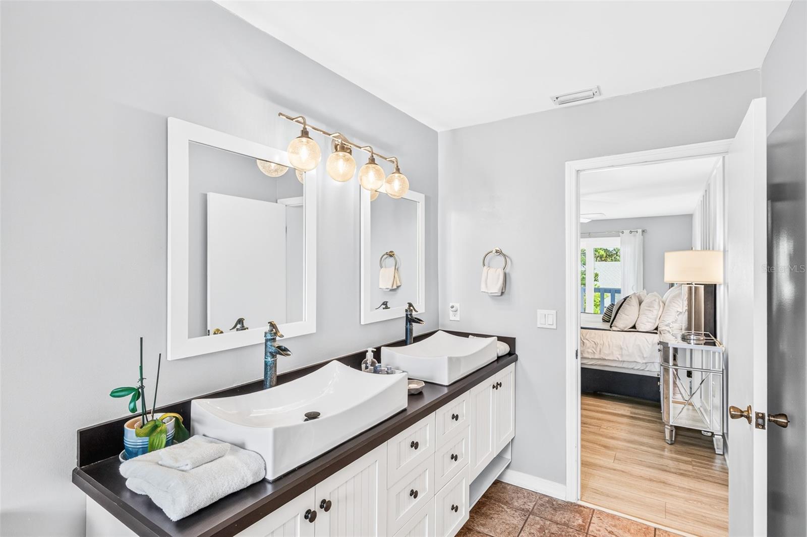 Primary Bathroom en-suite - 742 LAUREL BAY CIR, NEW SMYRNA BEACH