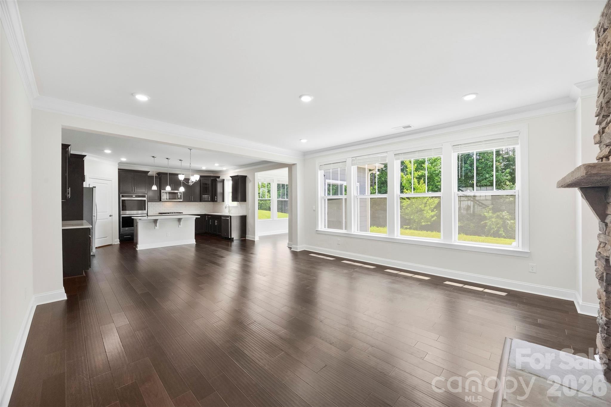 Single Family Residence at 5015 Whispy Vines Lane, Huntersville, photo 6 of 39