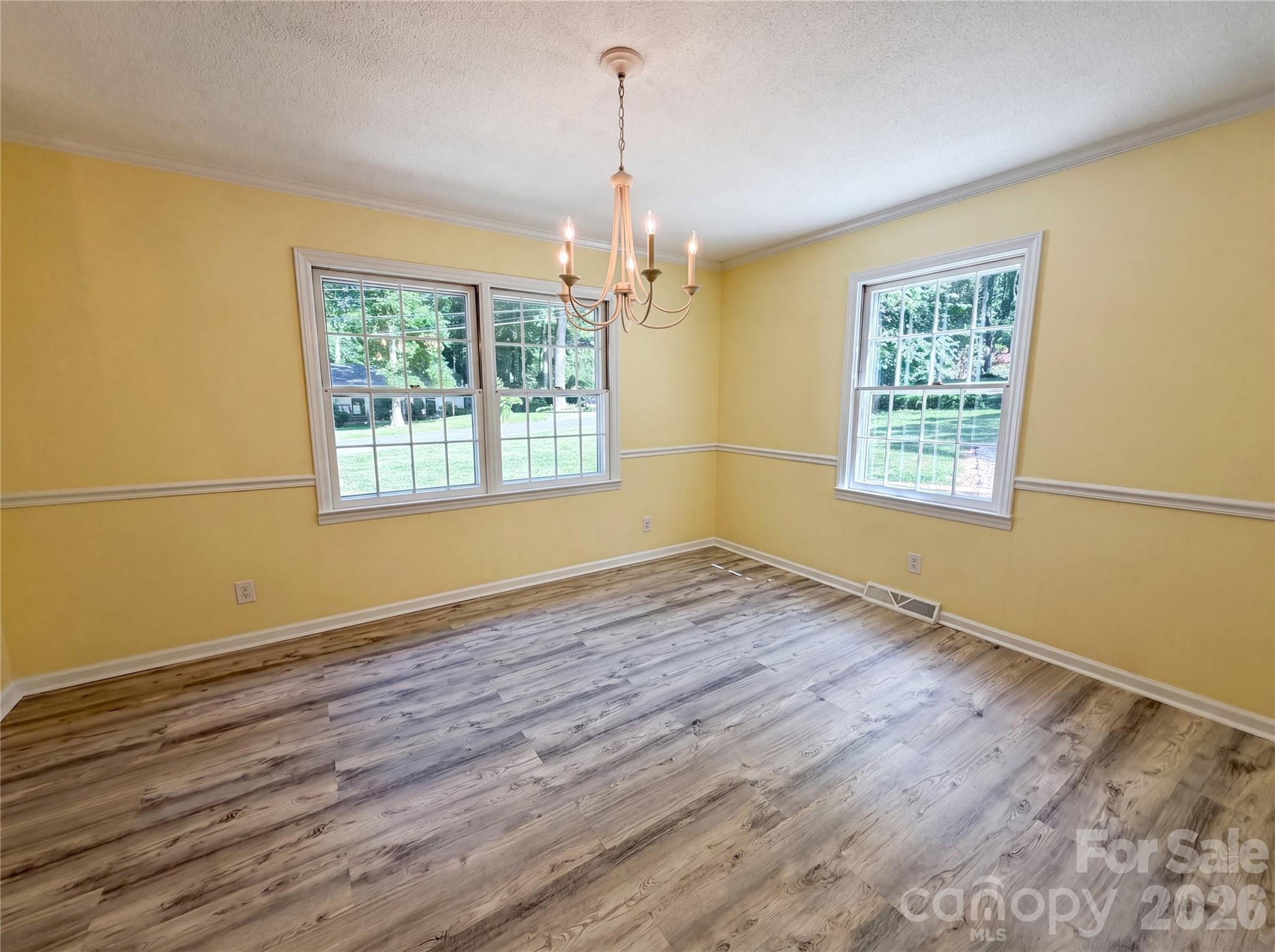 Single Family Residence at 501 Derby Court, Gastonia, photo 10 of 15
