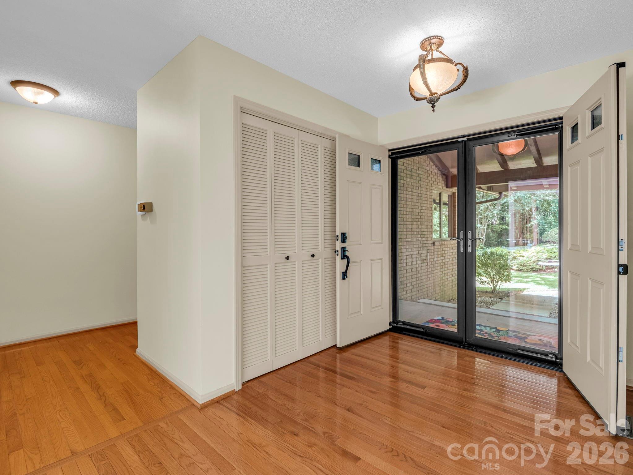 Foyer Entrance - 115 Woodhaven Drive, Hendersonville
