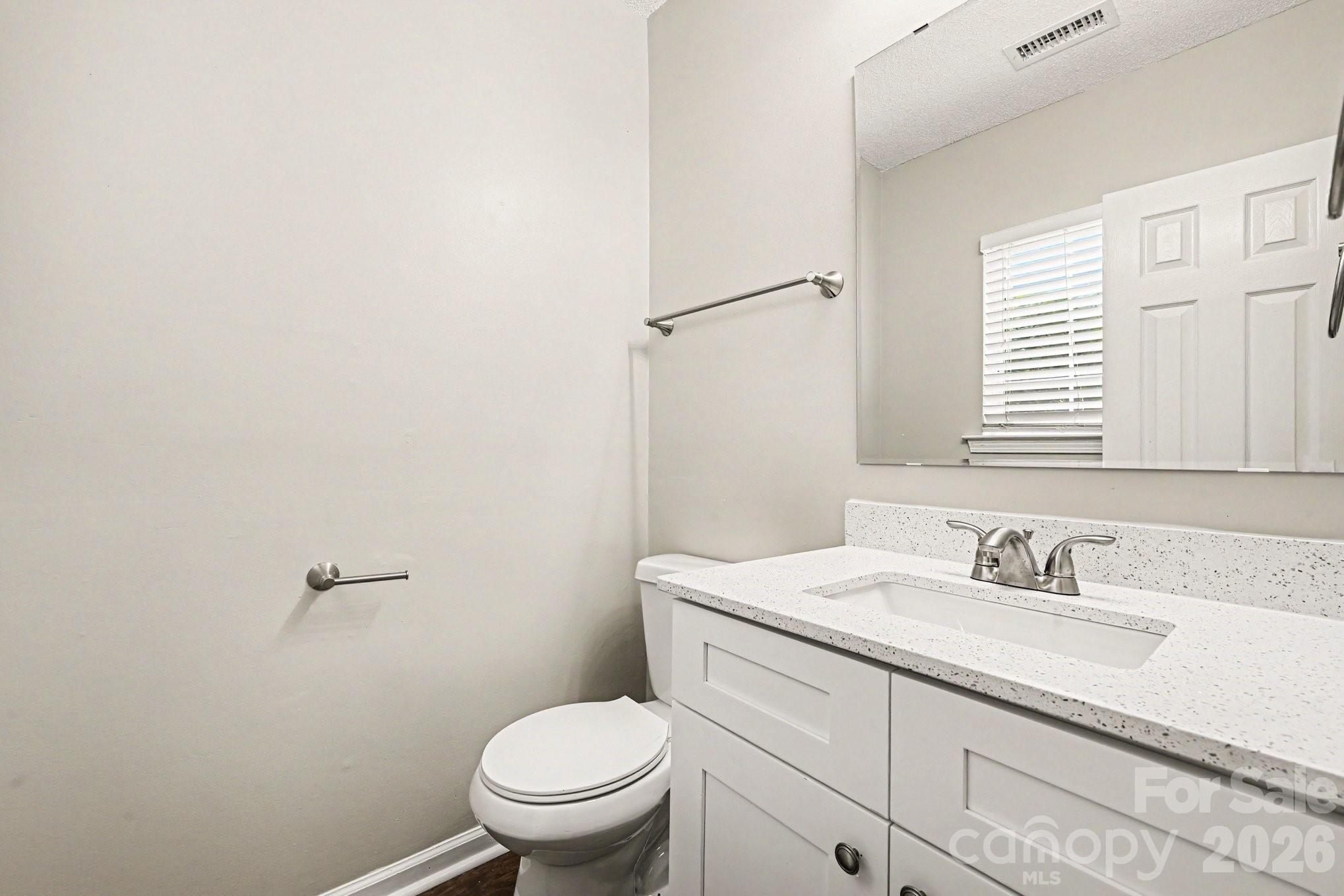 Single Family Residence at 221 Aylesbury Lane, Indian Trail, photo 20 of 23