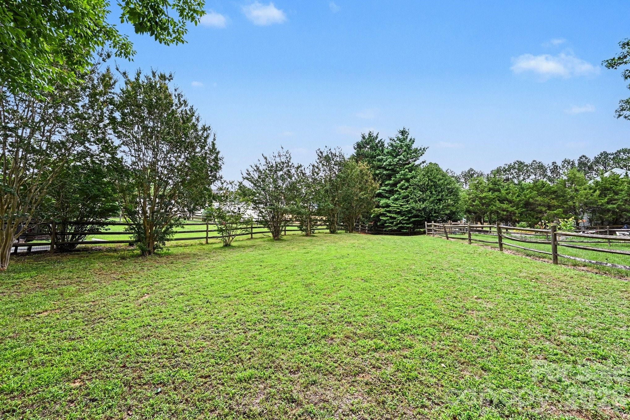 Single Family Residence at 221 Aylesbury Lane, Indian Trail, photo 23 of 23