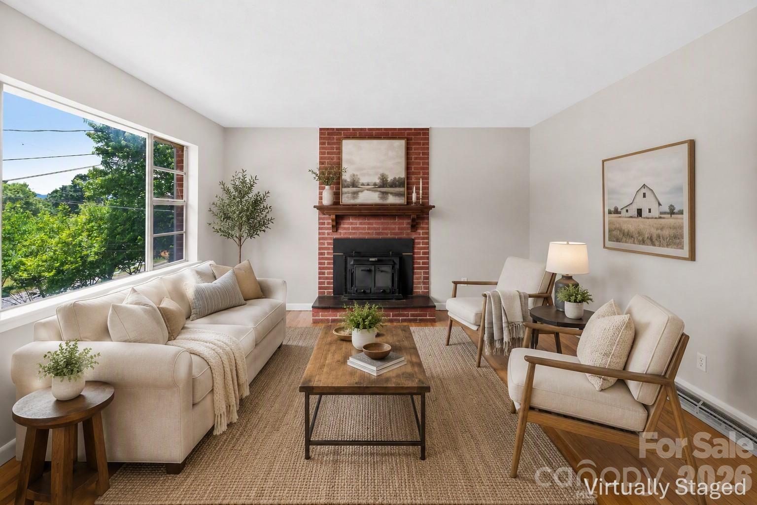 Single Family Residence at 309 Oak Hill Road, Candler, photo 6 of 39