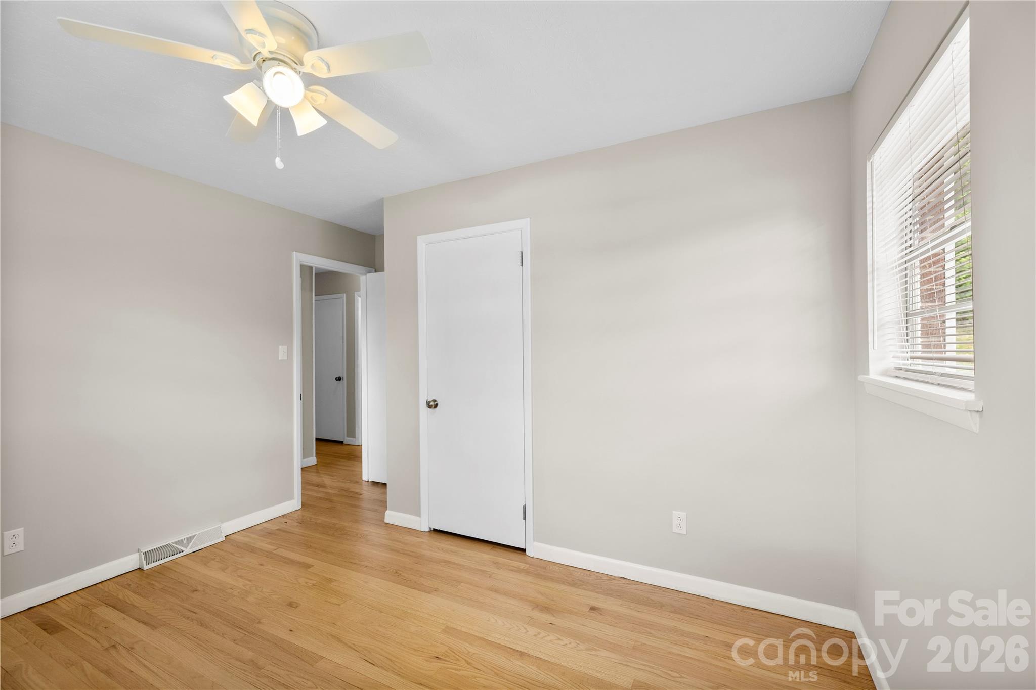 Single Family Residence at 309 Oak Hill Road, Candler, photo 23 of 39