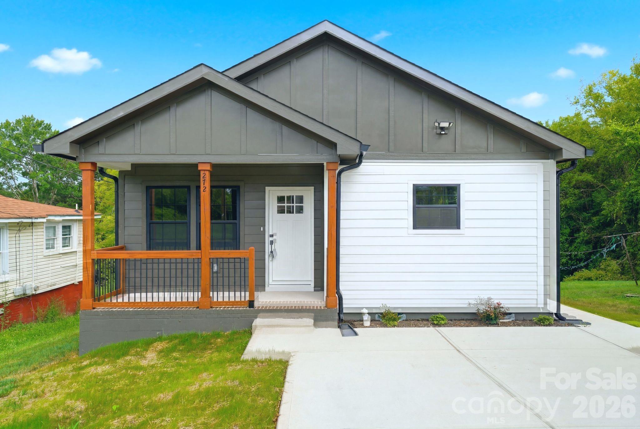 272 Hilltop Avenue SW