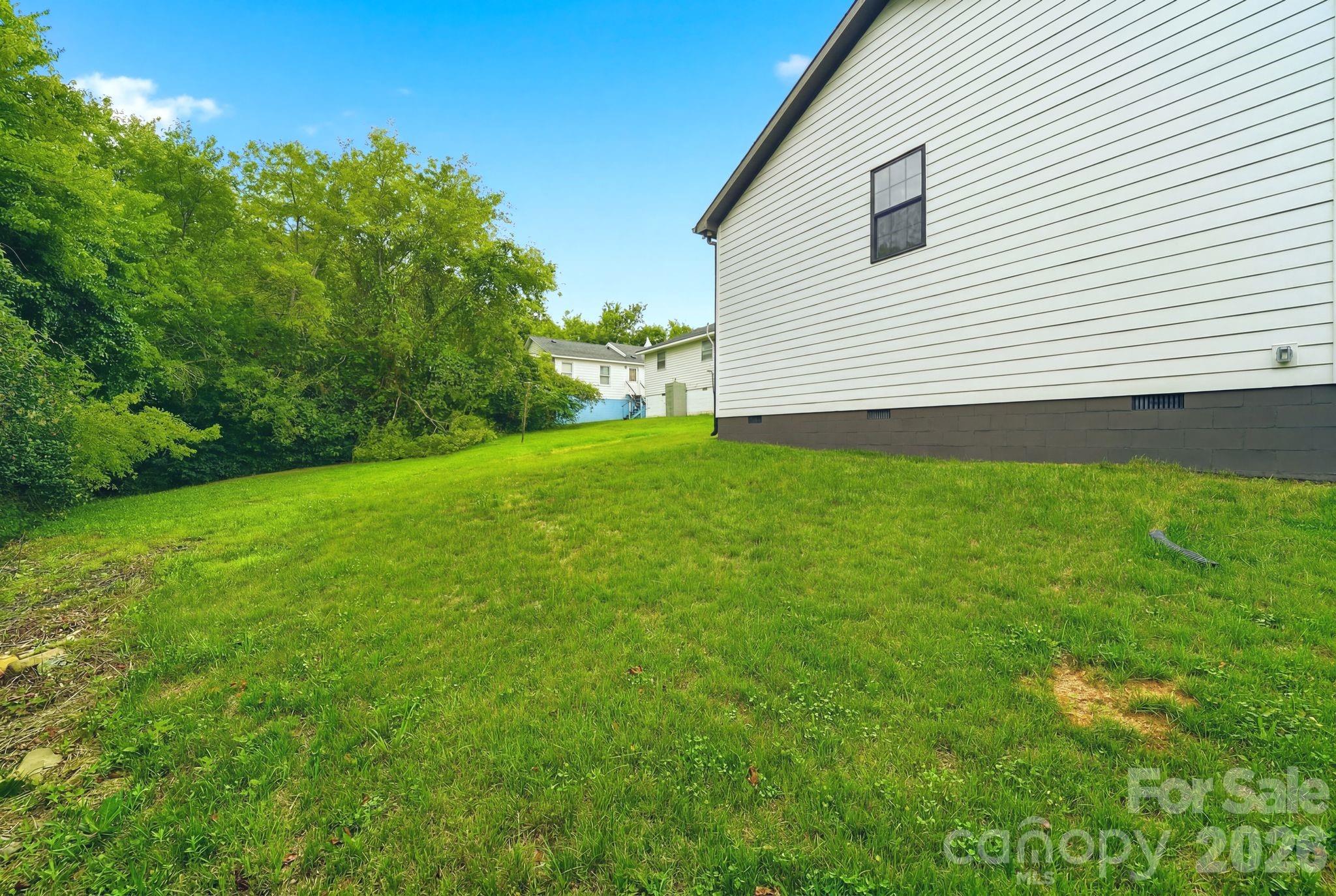 Single Family Residence at 272 Hilltop Avenue SW, Concord, photo 26 of 27
