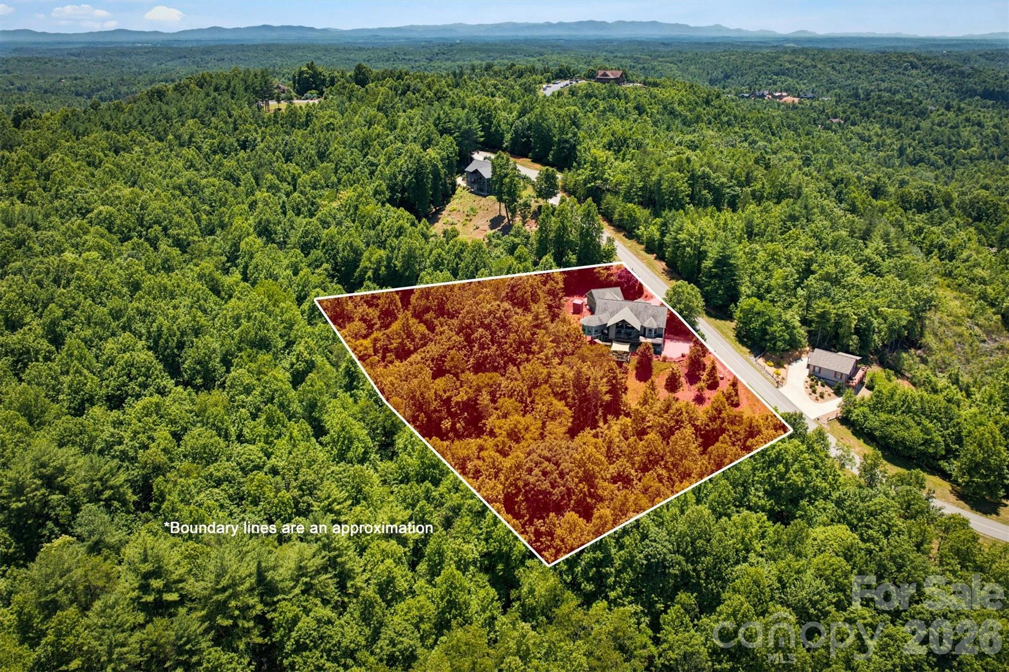 Single Family Residence at 1167 Johns Ridge Parkway, Lenoir, photo 5 of 47