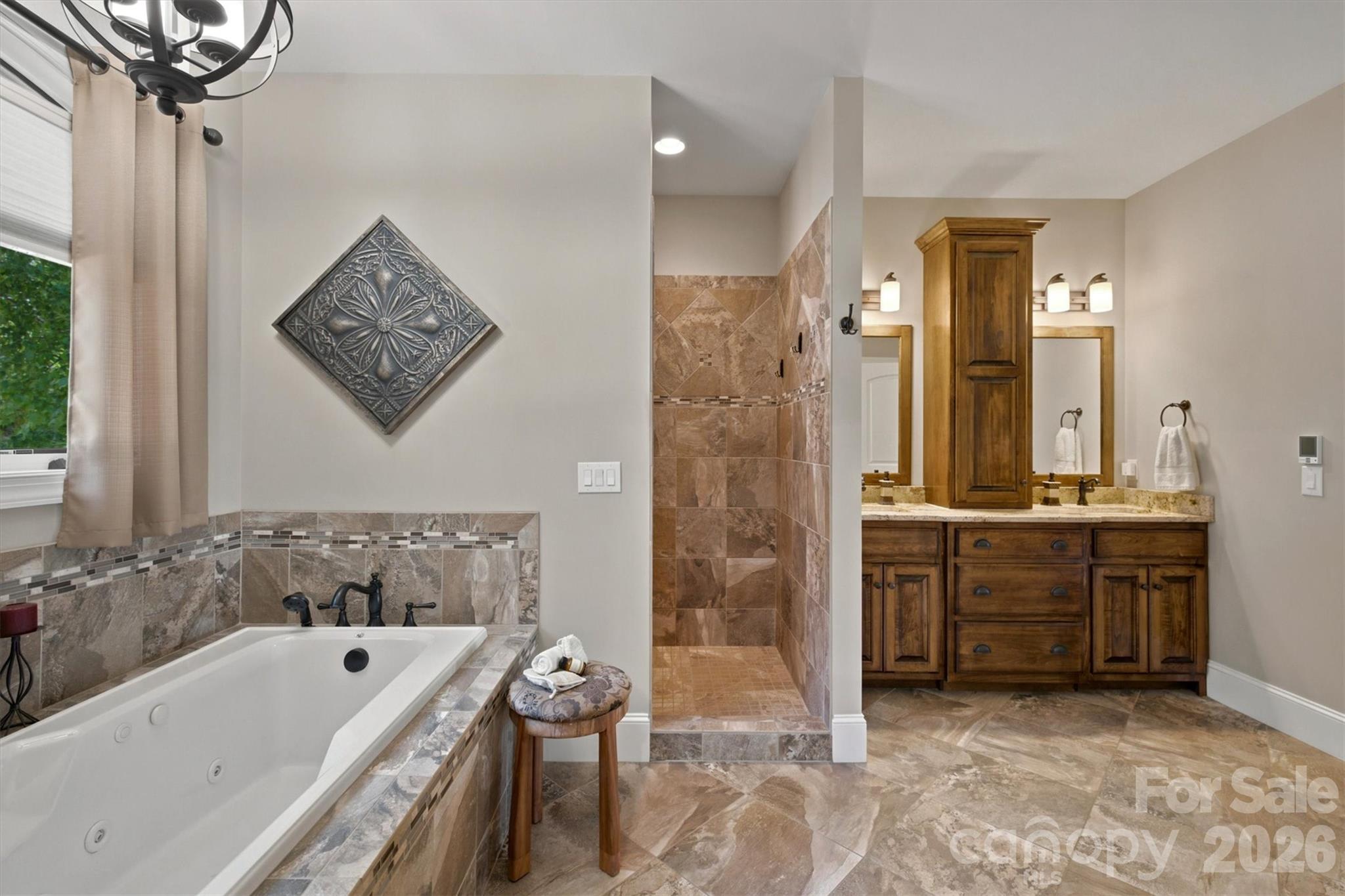 Single Family Residence at 1167 Johns Ridge Parkway, Lenoir, photo 21 of 47