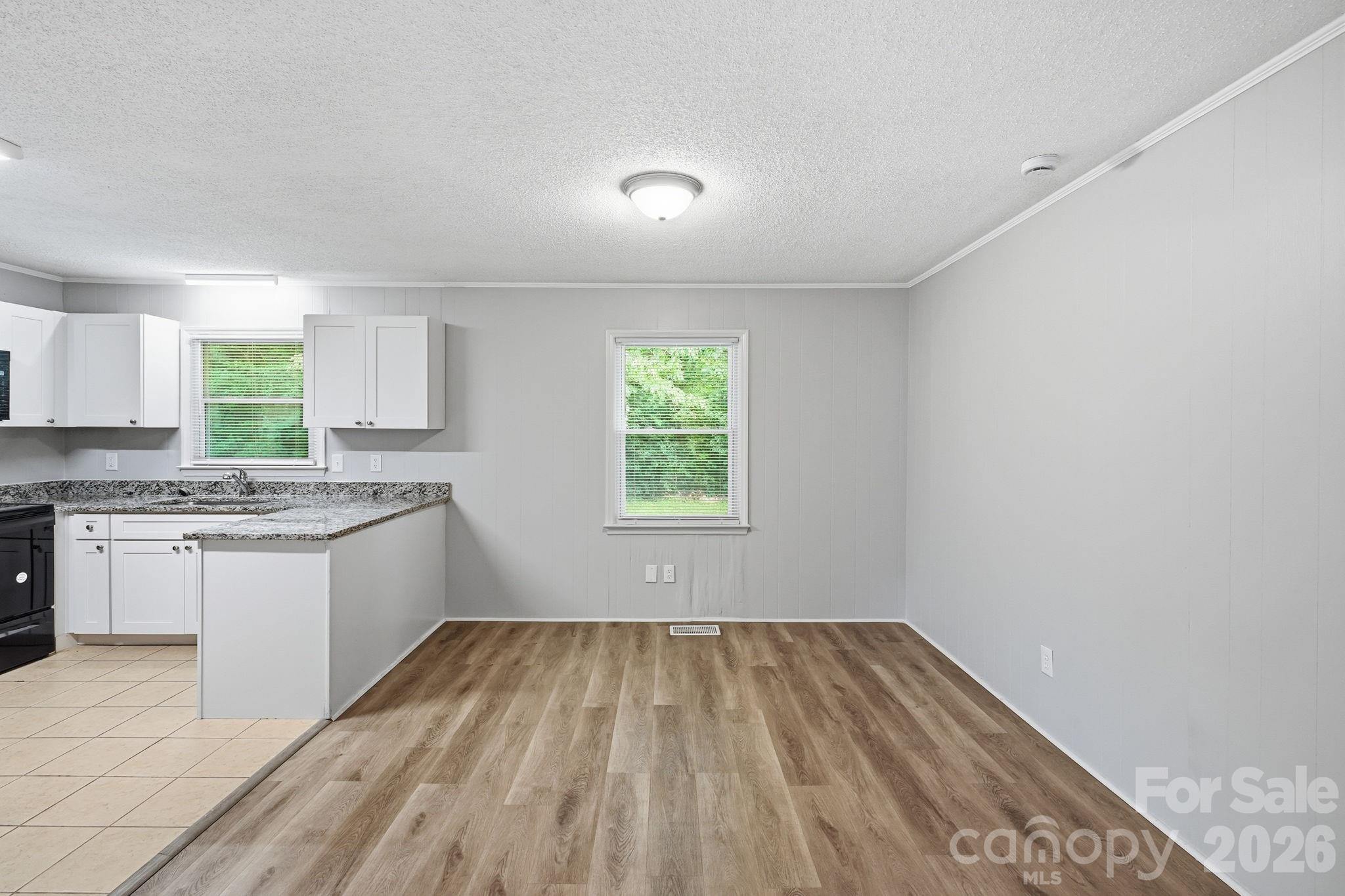 Single Family Residence at 5008 Sea Oates Lane, Bessemer City, photo 7 of 35