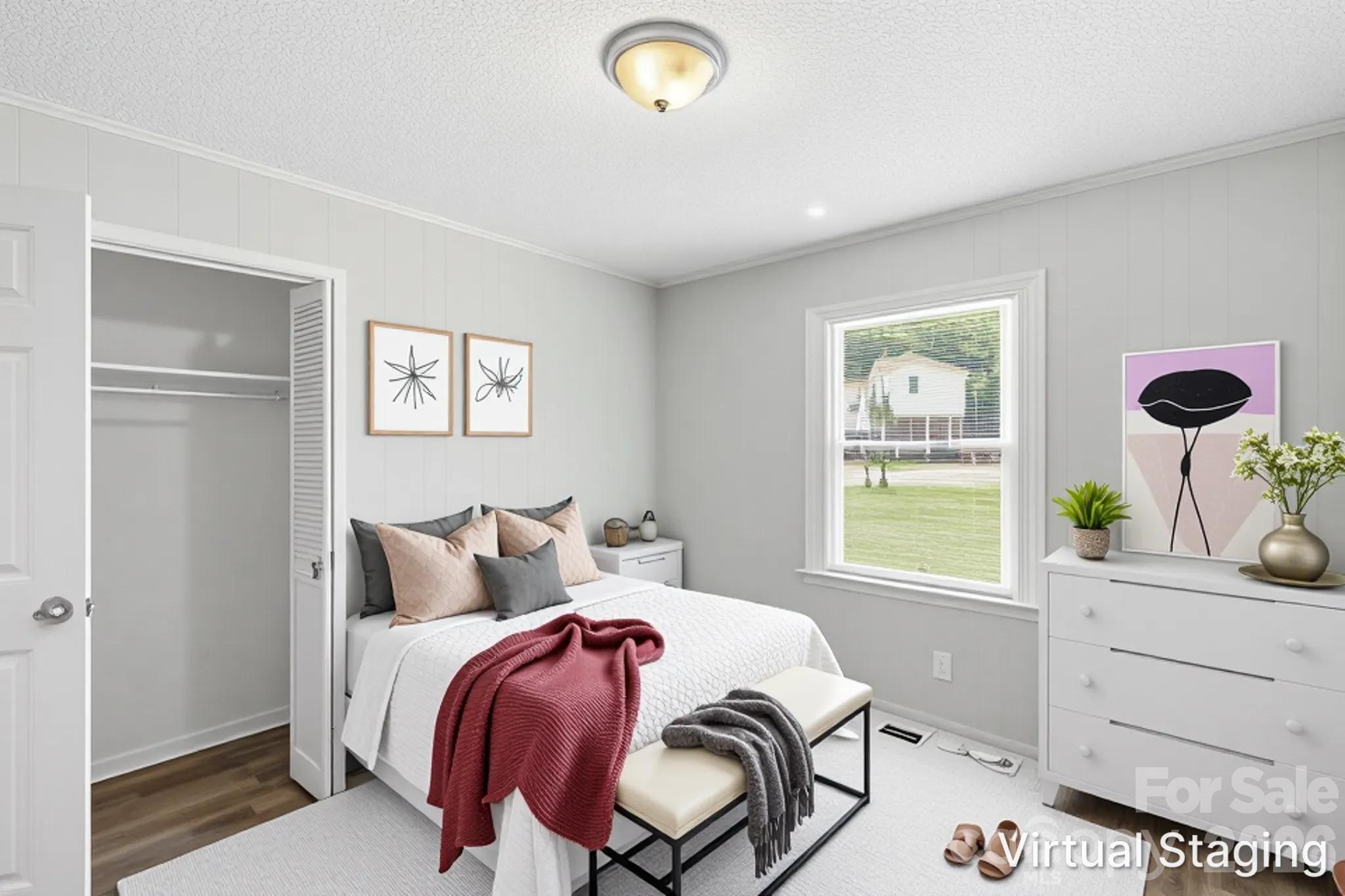 Virtually Staged - 5008 Sea Oates Lane, Bessemer City