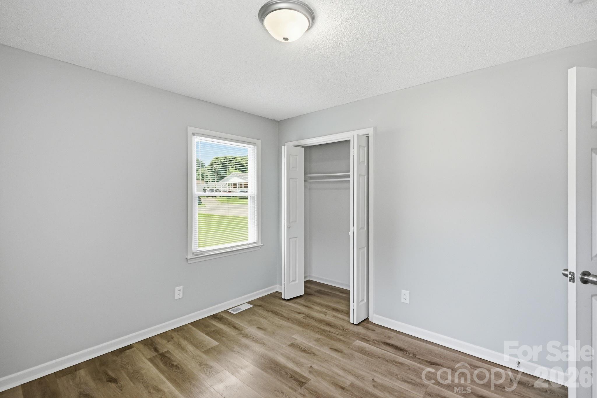 Single Family Residence at 5008 Sea Oates Lane, Bessemer City, photo 22 of 35