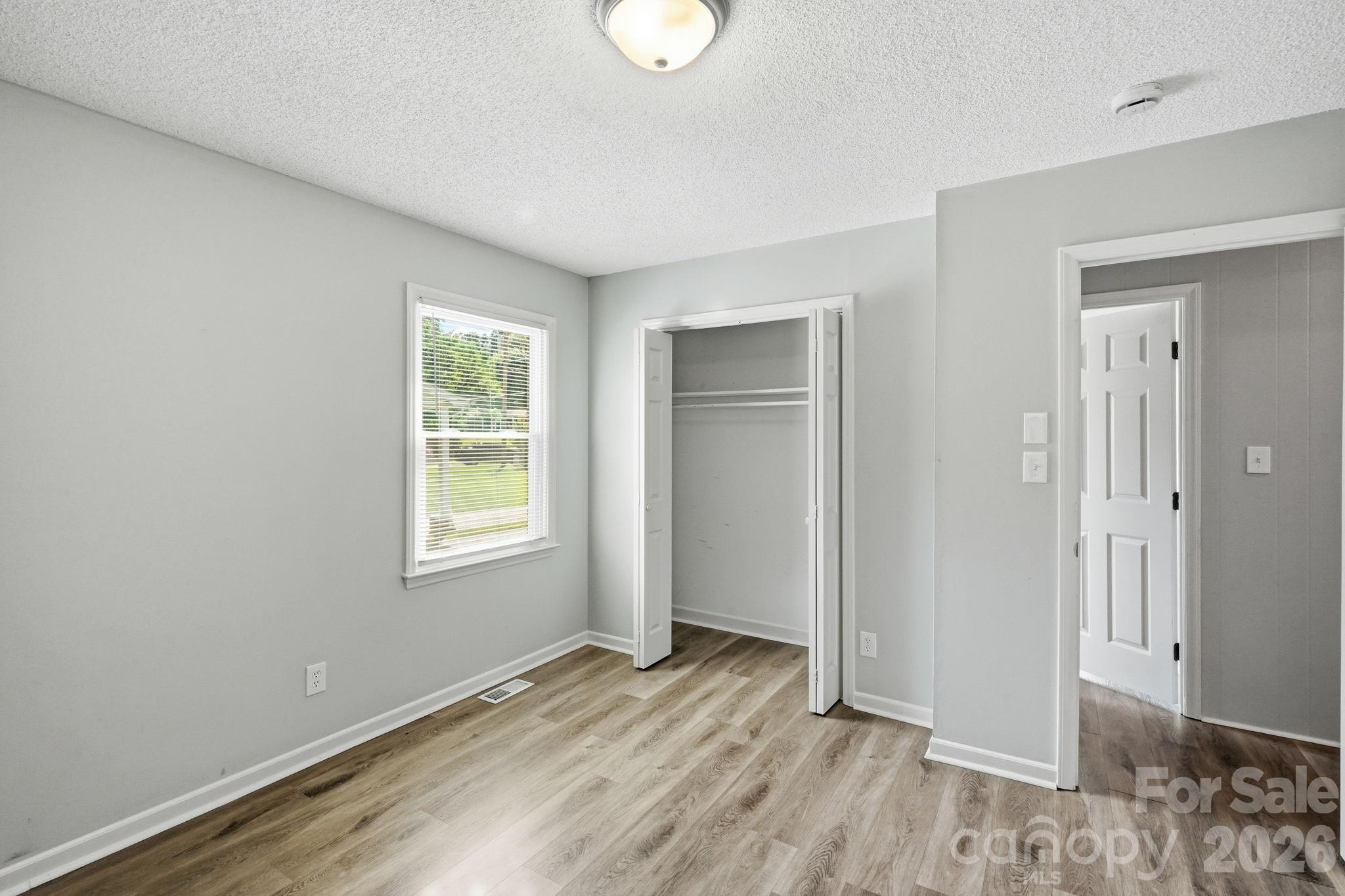Single Family Residence at 5008 Sea Oates Lane, Bessemer City, photo 23 of 35
