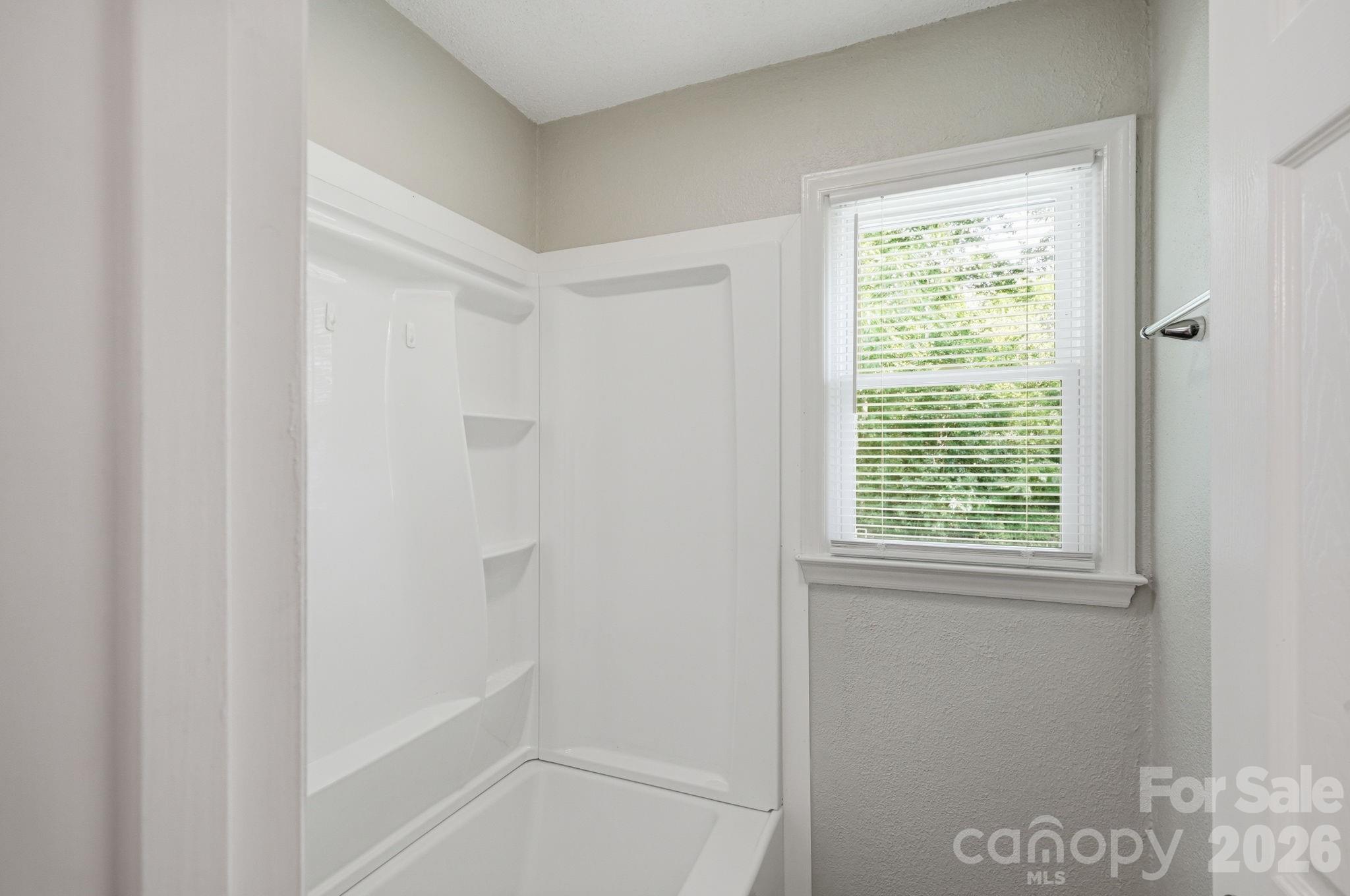 Single Family Residence at 5008 Sea Oates Lane, Bessemer City, photo 26 of 35