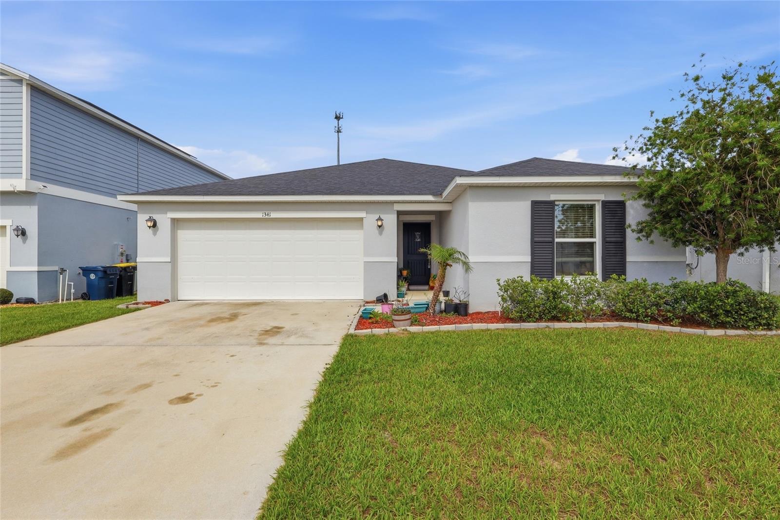 Single Family Residence at 1341 MATTIE POINTE BLVD, AUBURNDALE