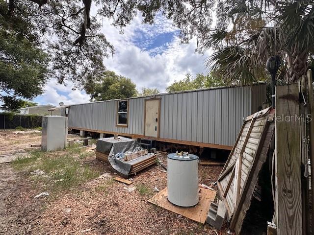 Mobile Home at 6631 CELESTE LN, NEW PORT RICHEY, photo 3 of 32