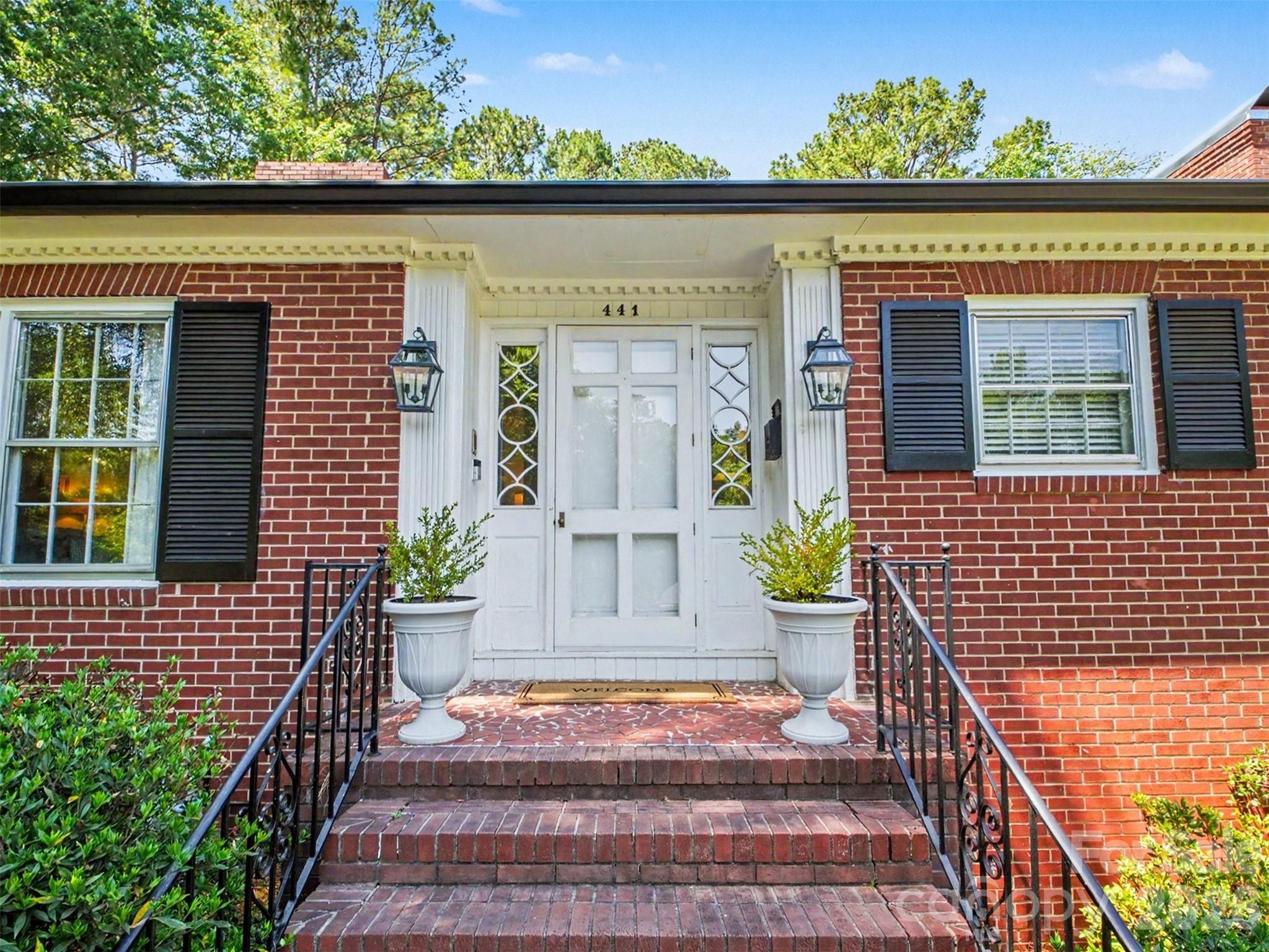 A classic entry - 441 Claymont Street SE, Concord
