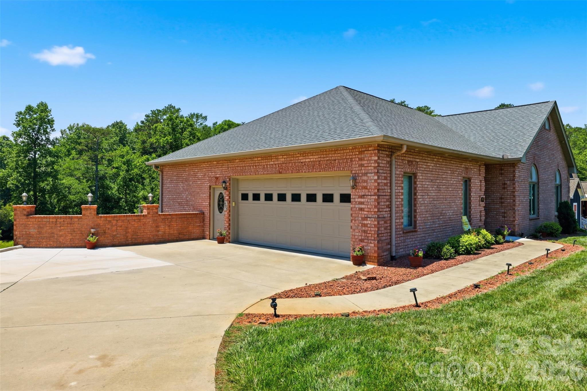 Single Family Residence at 495 Windsor Drive, Taylorsville, photo 10 of 48