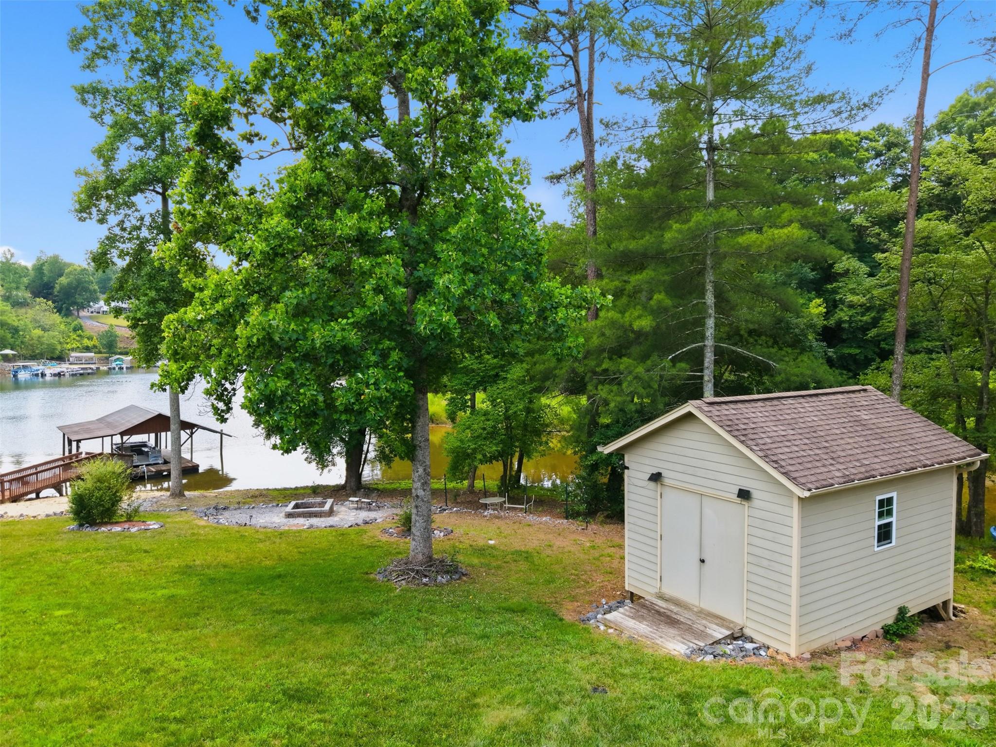Single Family Residence at 495 Windsor Drive, Taylorsville, photo 14 of 48