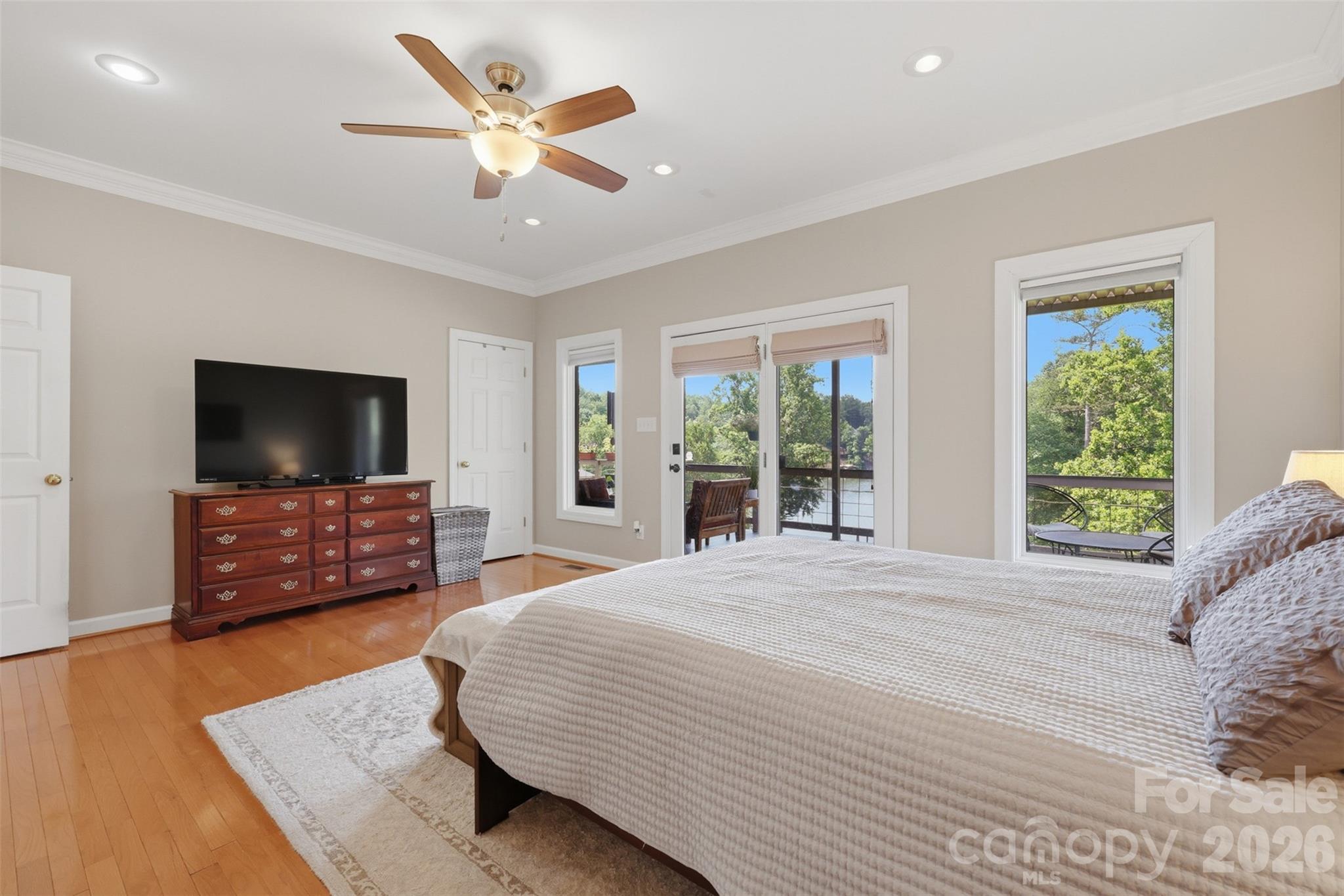 Single Family Residence at 495 Windsor Drive, Taylorsville, photo 25 of 48