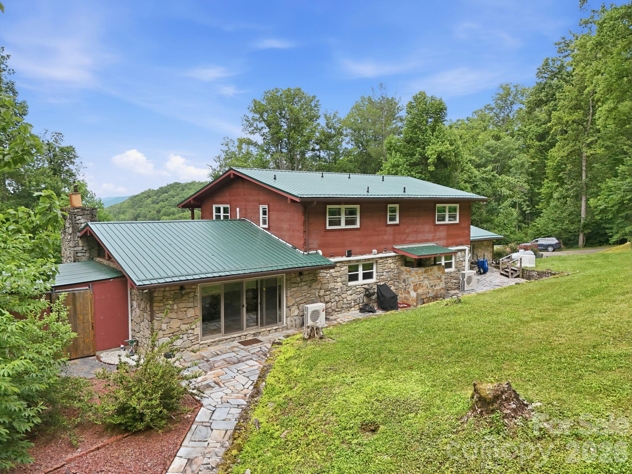 Single Family Residence at 570 Rugged Top Road, Waynesville, photo 34 of 43