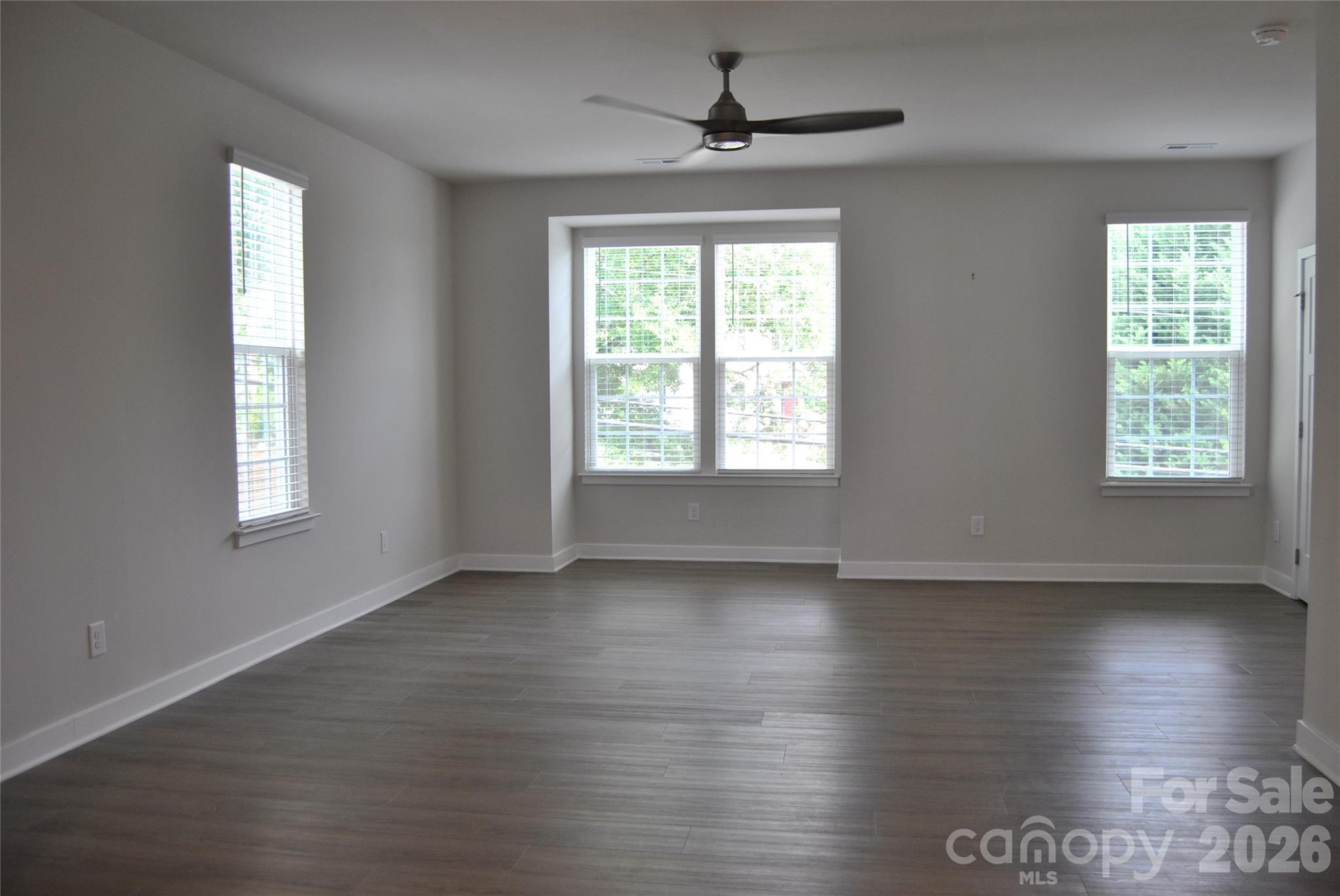 Townhouse at 1946 Tupelo Grove Lane, Gastonia, photo 15 of 34