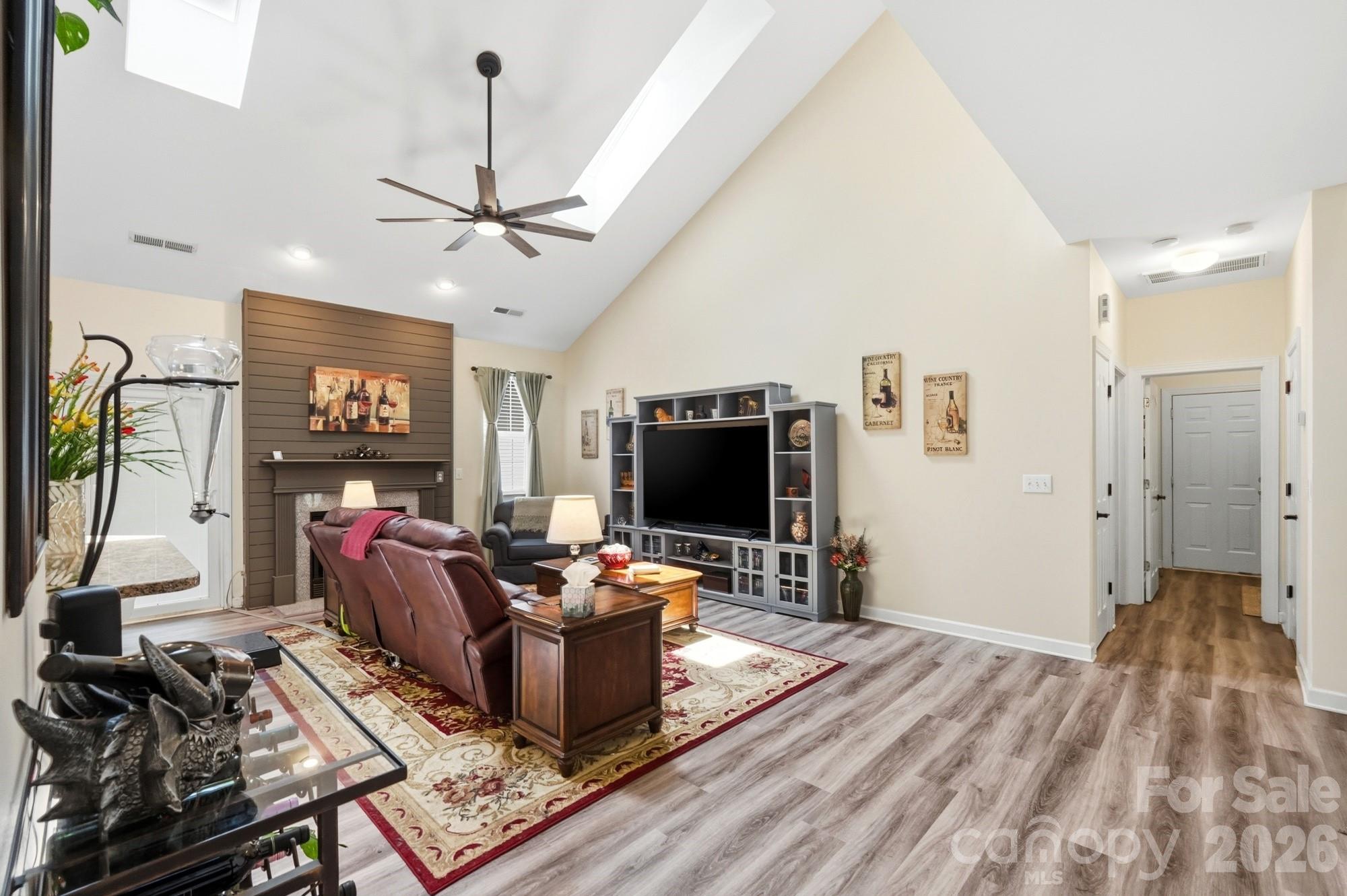 Single Family Residence at 1217 Brionne Court, Waxhaw, photo 7 of 48