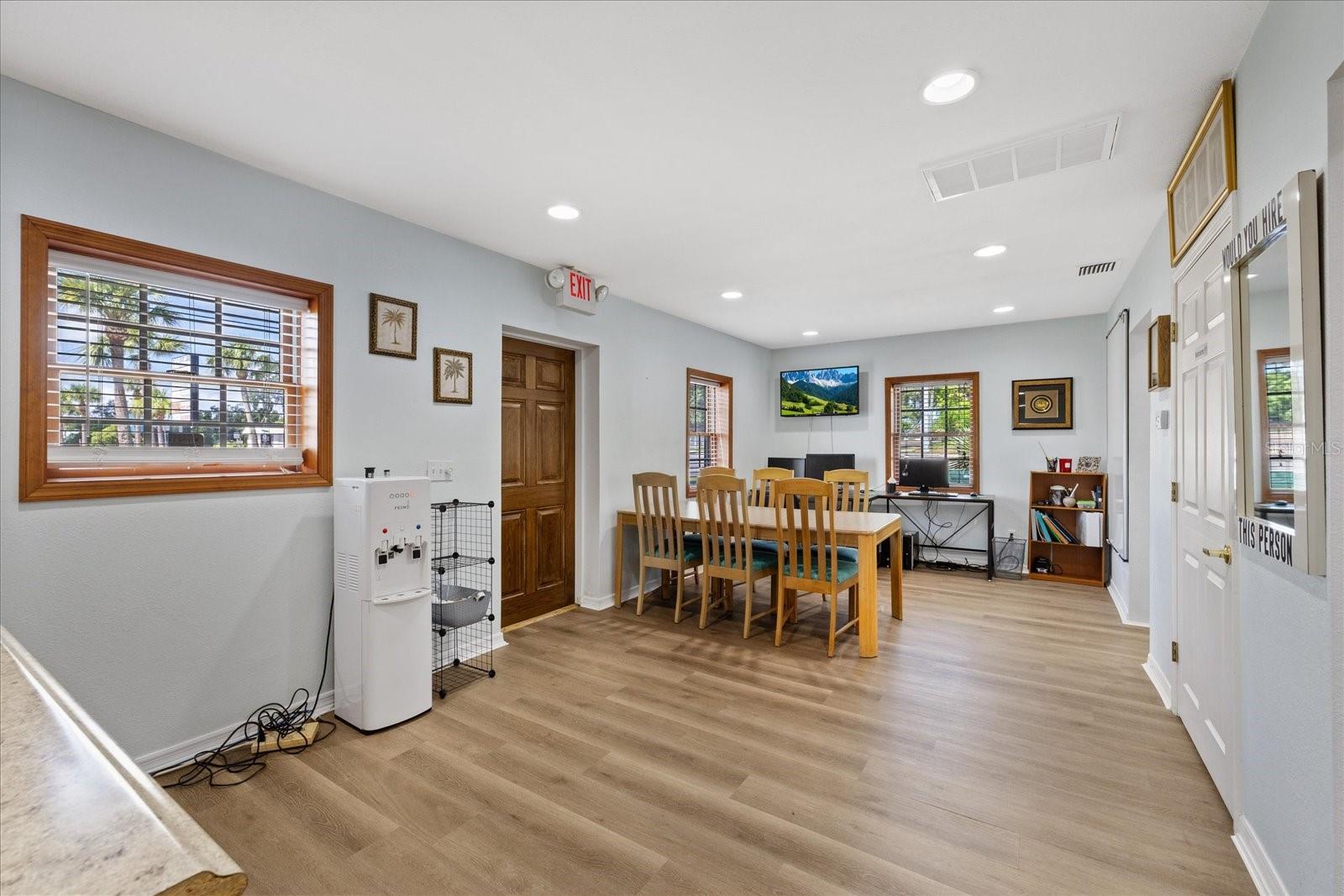 Large Conference Room/ Common Area - 6511 MAIN ST, NEW PORT RICHEY