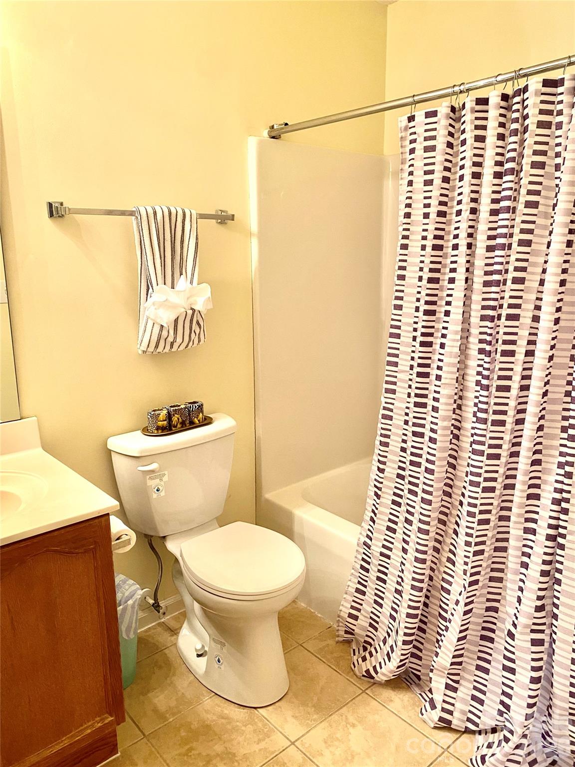 Upstairs Hallway Full Bath. - 6025 Creft Circle, Indian Trail