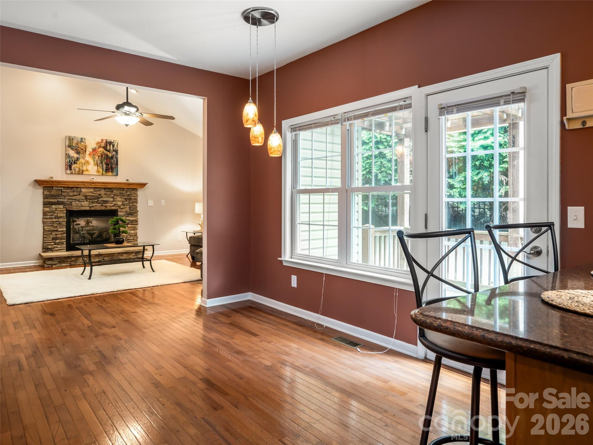Single Family Residence at 25 Driftstone Circle, Arden, photo 8 of 24