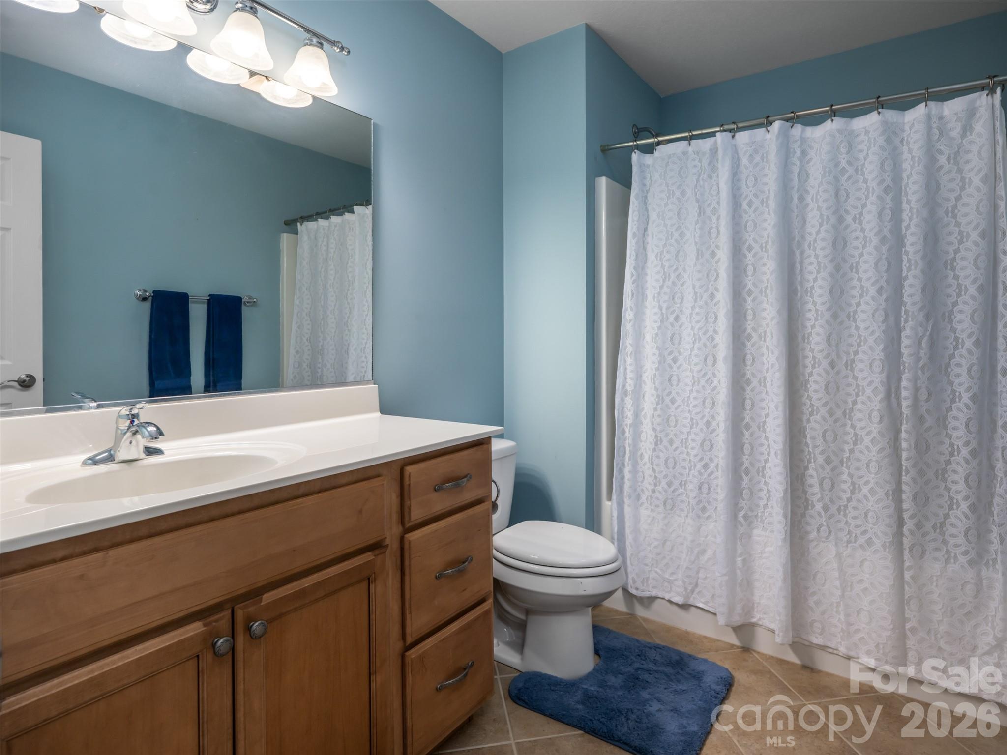 Single Family Residence at 25 Driftstone Circle, Arden, photo 17 of 24