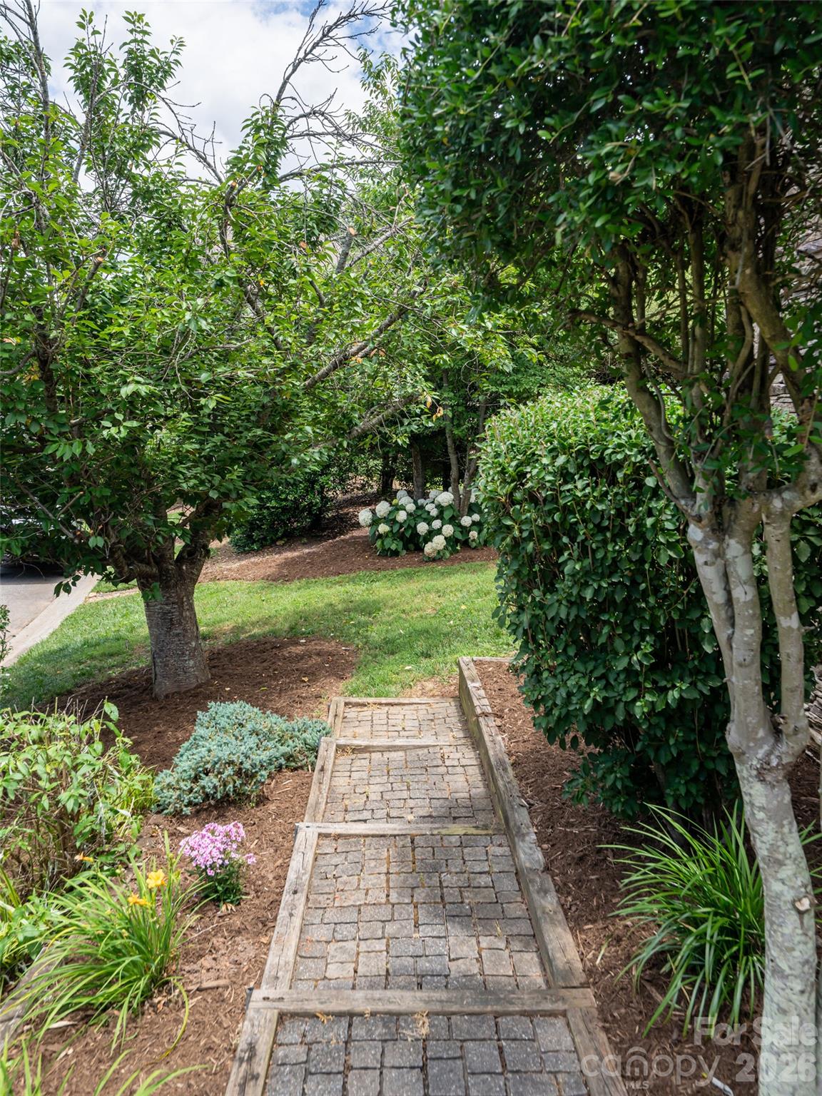 Single Family Residence at 25 Driftstone Circle, Arden, photo 22 of 24