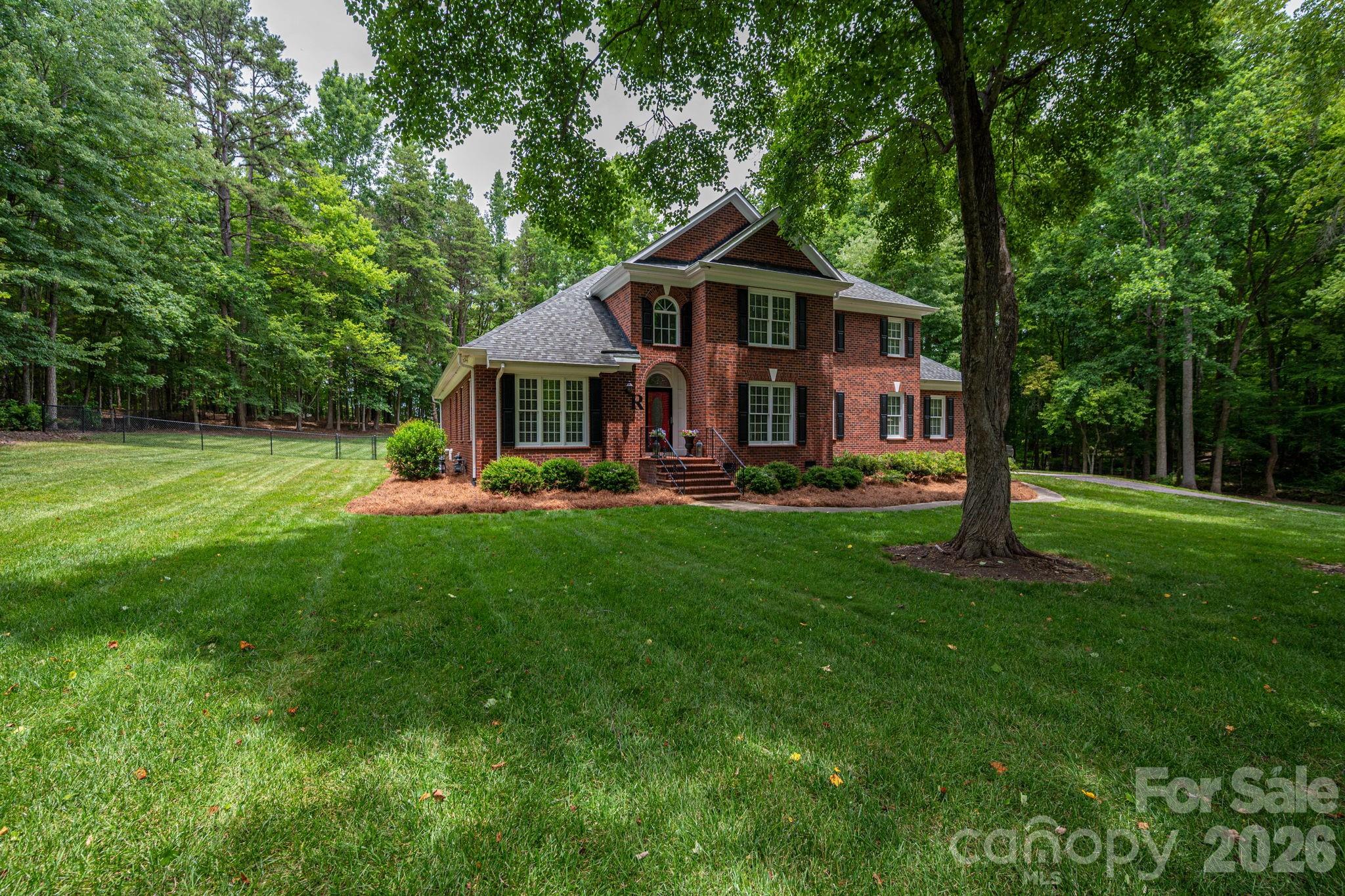 Single Family Residence at 1259 Dorchester Road, Gastonia, photo 3 of 48