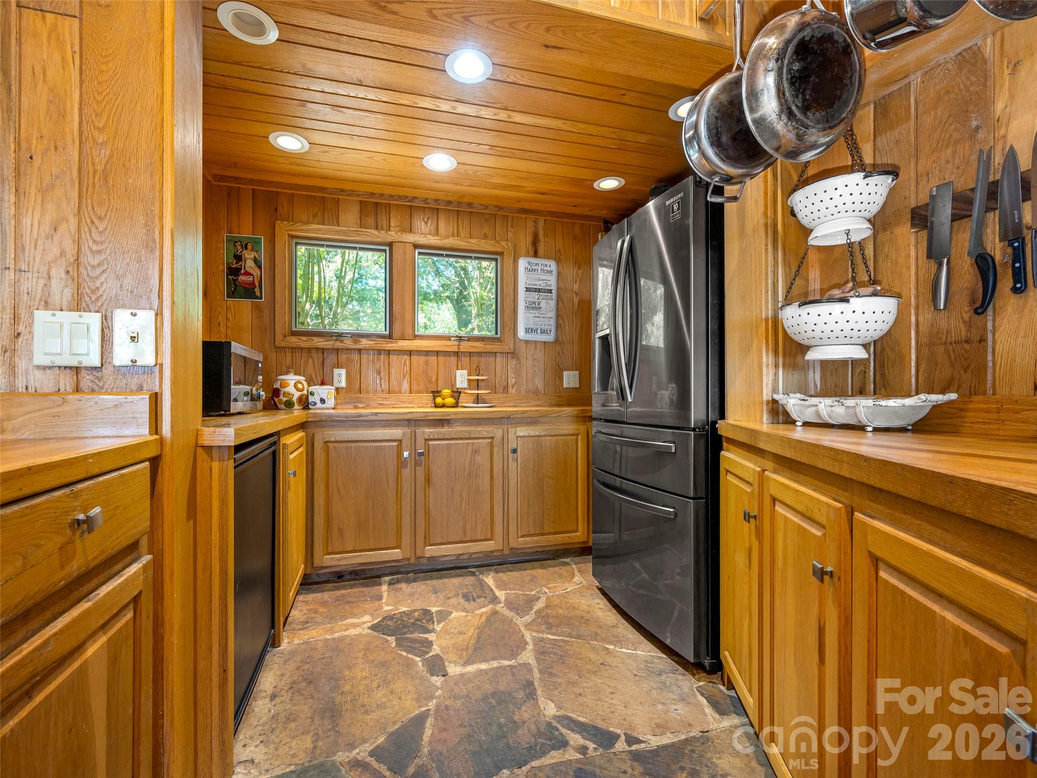 Single Family Residence at 140 Joanda Farm Road, Mooresboro, photo 6 of 48
