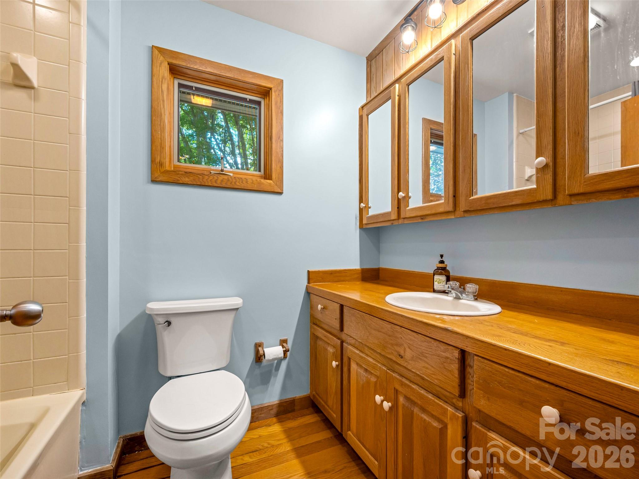Single Family Residence at 140 Joanda Farm Road, Mooresboro, photo 11 of 48