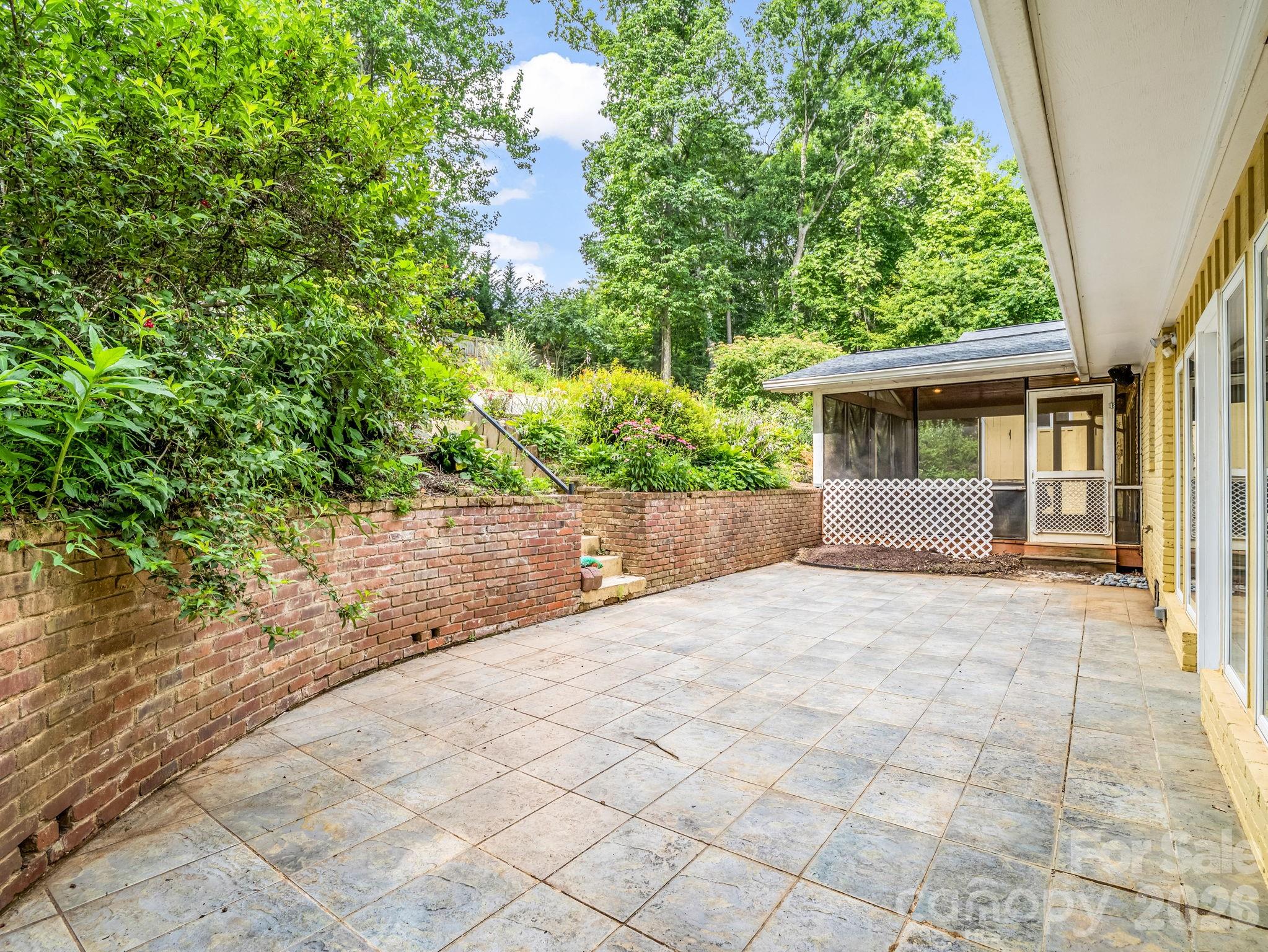 Single Family Residence at 111 Dogwood Drive, Black Mountain, photo 23 of 48