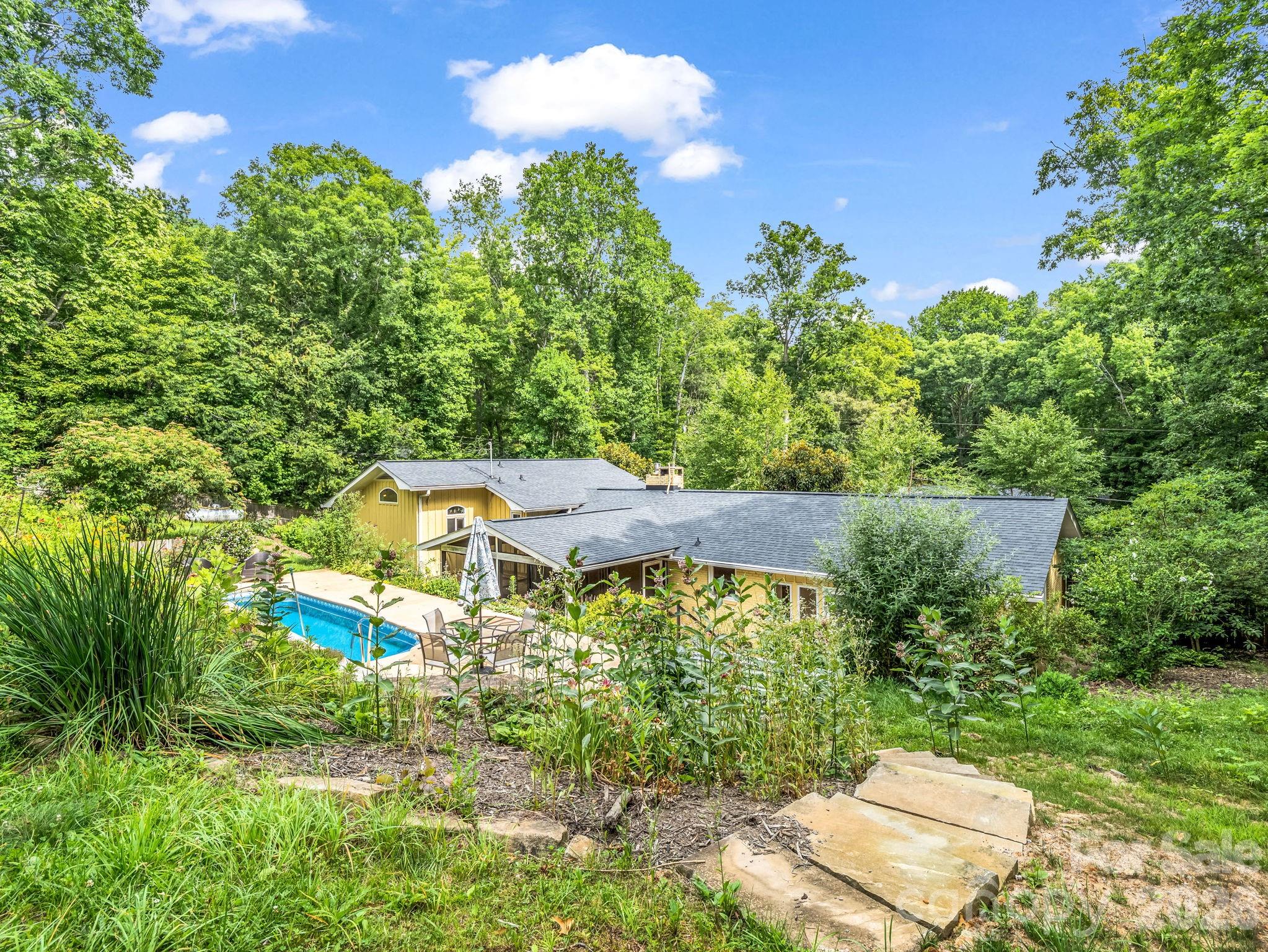 Single Family Residence at 111 Dogwood Drive, Black Mountain, photo 26 of 48