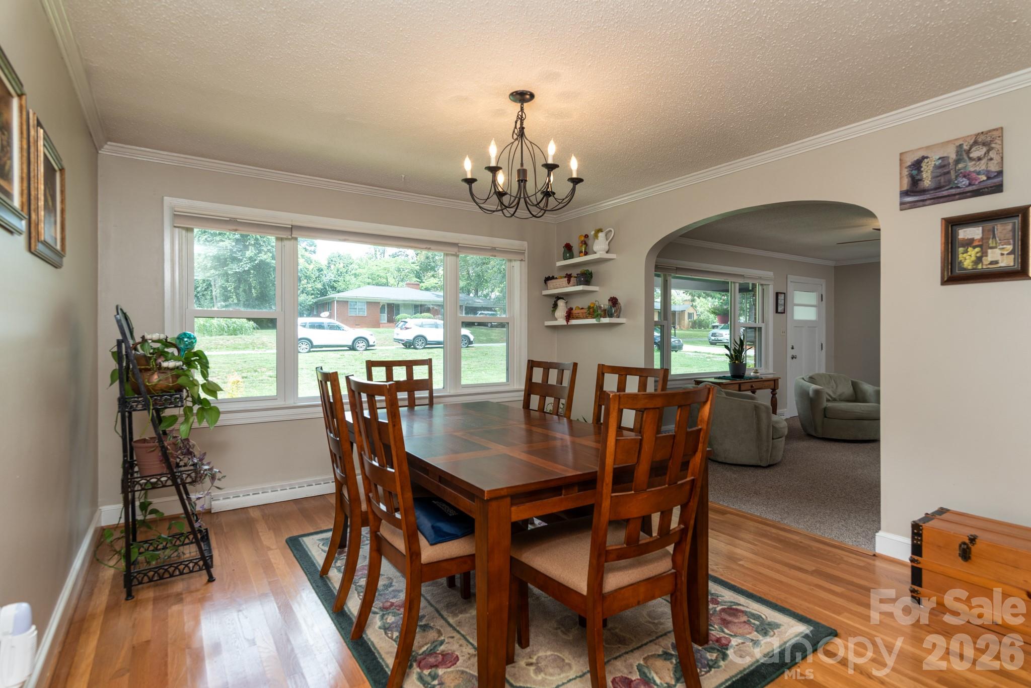 Large Eating Area - 117 Rockwood Lane, Statesville