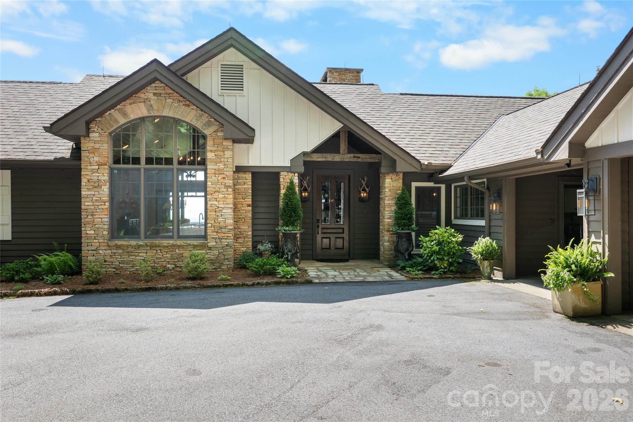 Single Family Residence at 100 Meadow Ridge Drive, Lake Toxaway, photo 2 of 48