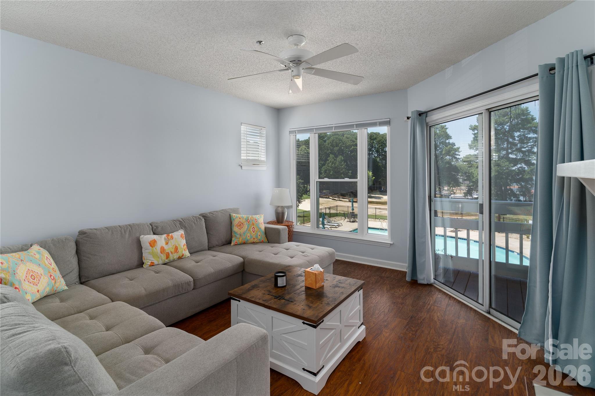 Condominium at 17919 Kings Point Drive, Cornelius, photo 19 of 39