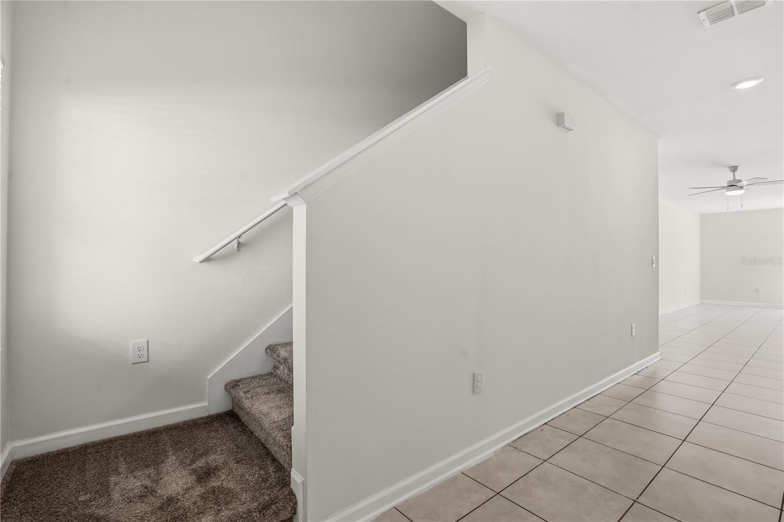 Single Family Residence at 1721 WHITE WATER CT, DAVENPORT, photo 14 of 40