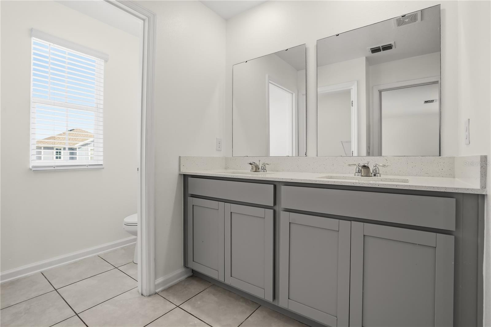 Single Family Residence at 1721 WHITE WATER CT, DAVENPORT, photo 20 of 40
