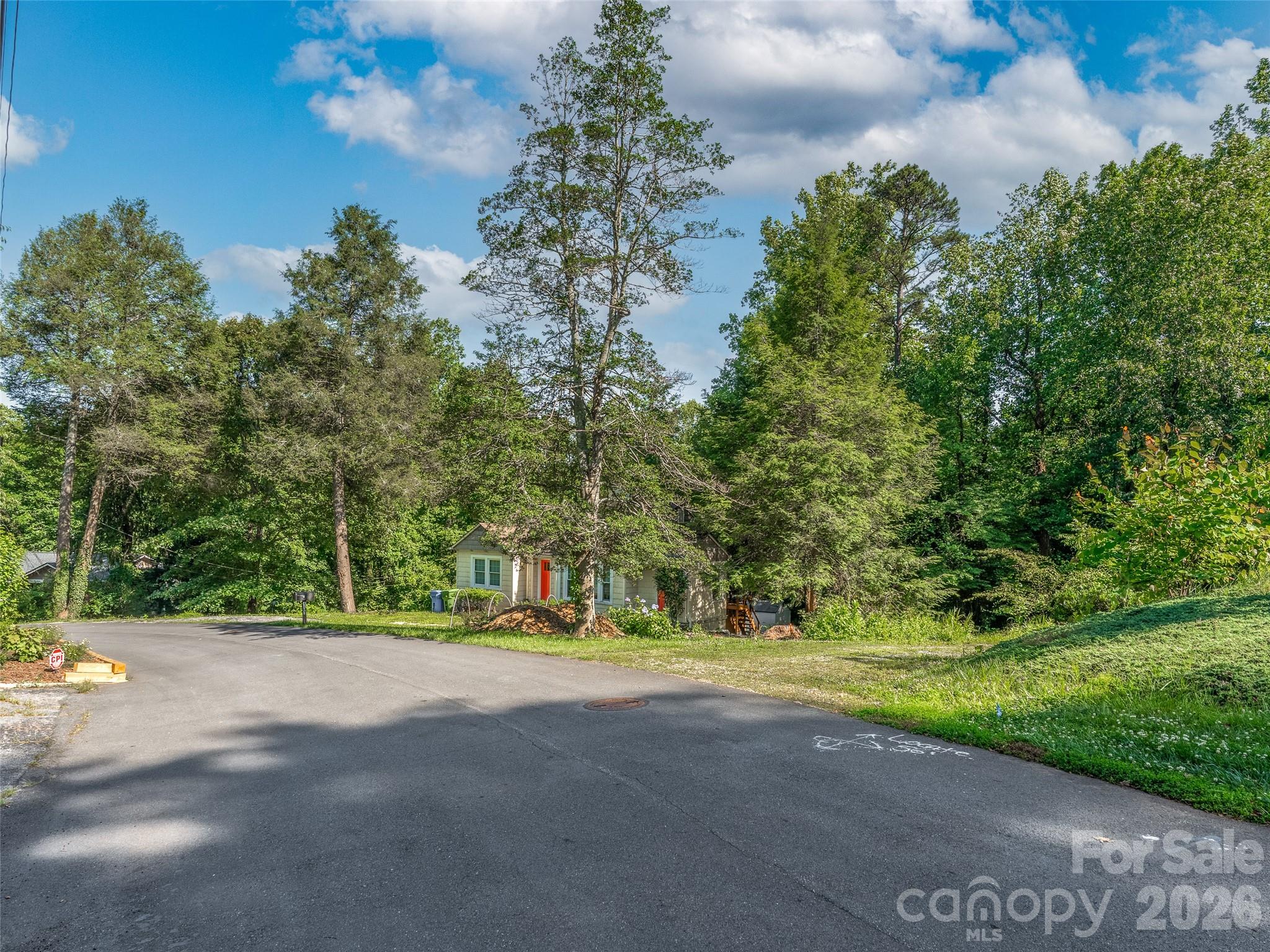 Entrance to the right - 103 Aurora Drive, Asheville