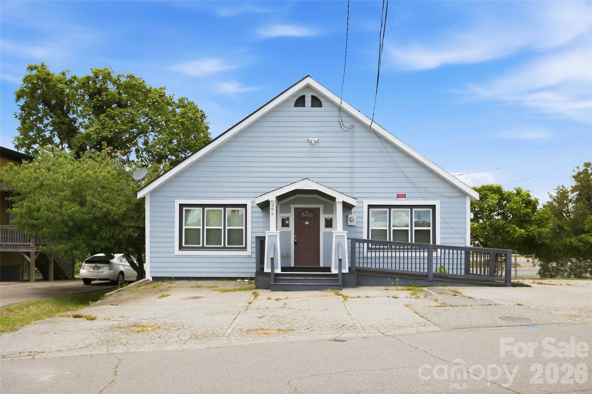 295 W Haywood Street