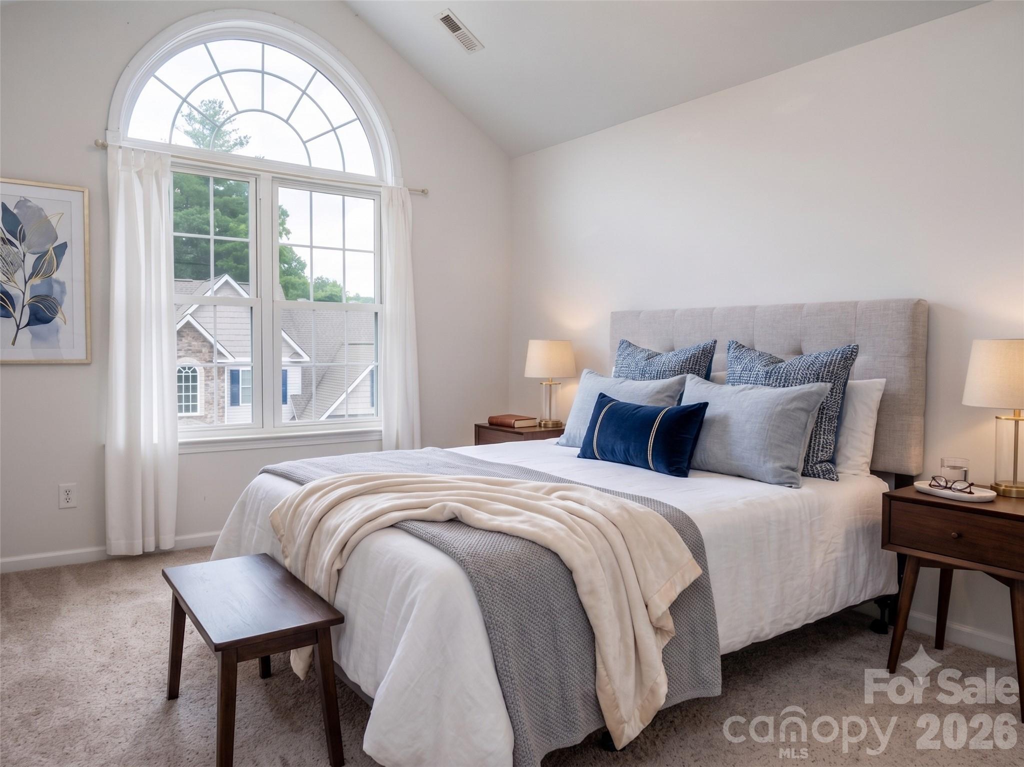 virtually staged - 25 Driftstone Circle, Arden